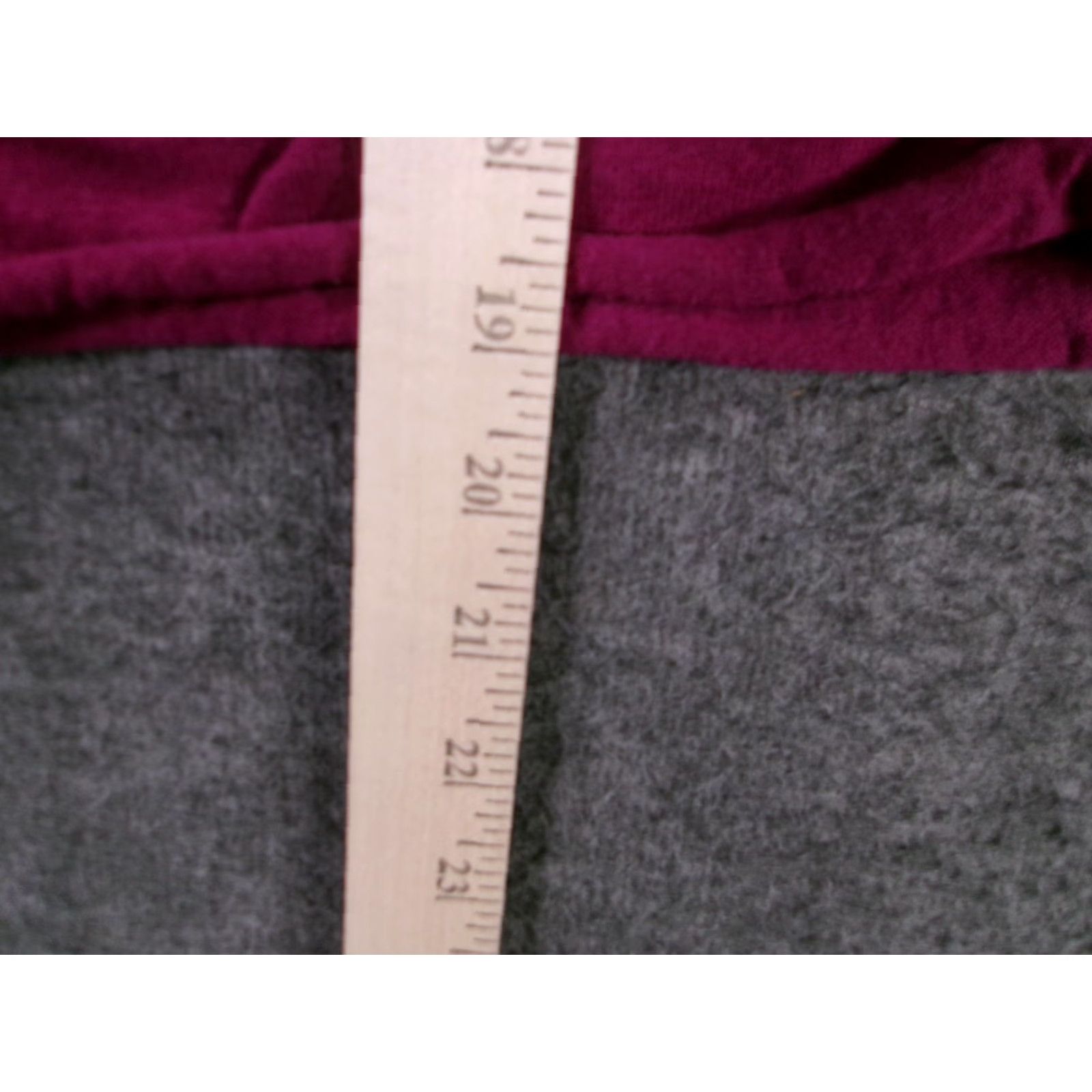 Vintage Apt9 Cardigan Womens L Sequined Embellished Button Front Crew Neck Magenta Size L / US 10 / IT 46 - 5 Thumbnail