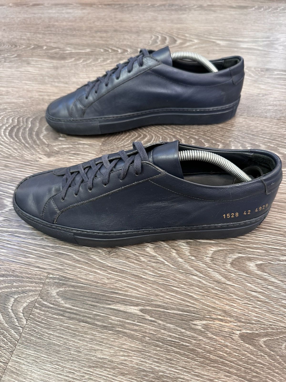 Common Projects Common Projects Leather Achilles Low Navy 42 Size US 9 / EU 42 - 3 Thumbnail