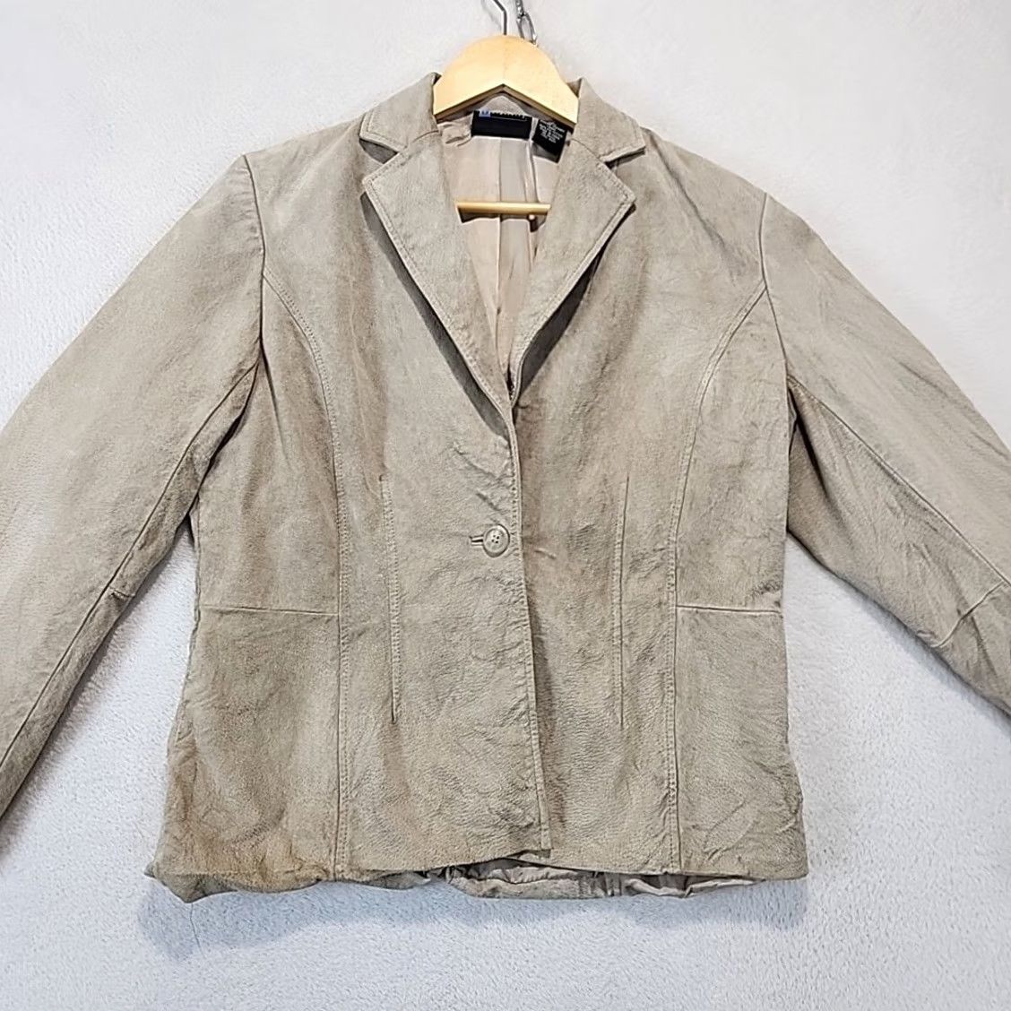 Vintage VINTAGE Relativity Women's Blazer? (Note: Cannot determine vintage from provided data; original indicates Non-Vintage) Size L / US 10 / IT 46 - 3 Thumbnail