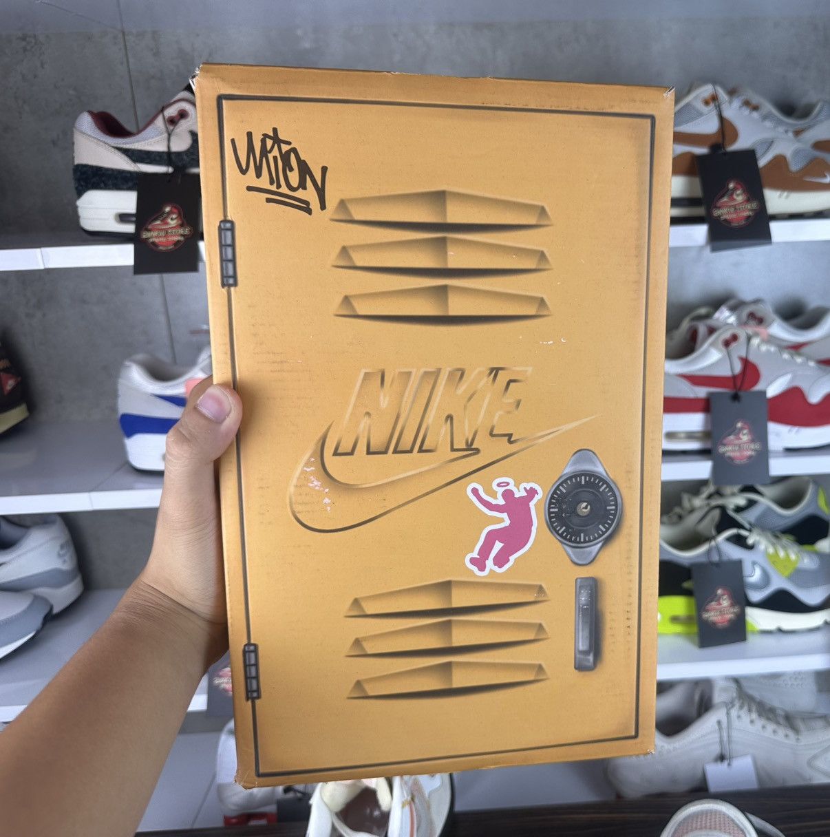 Nike NIKE FIELD GENERAL X UNION LA Size US 8.5 / EU 41-42 - 7 Thumbnail