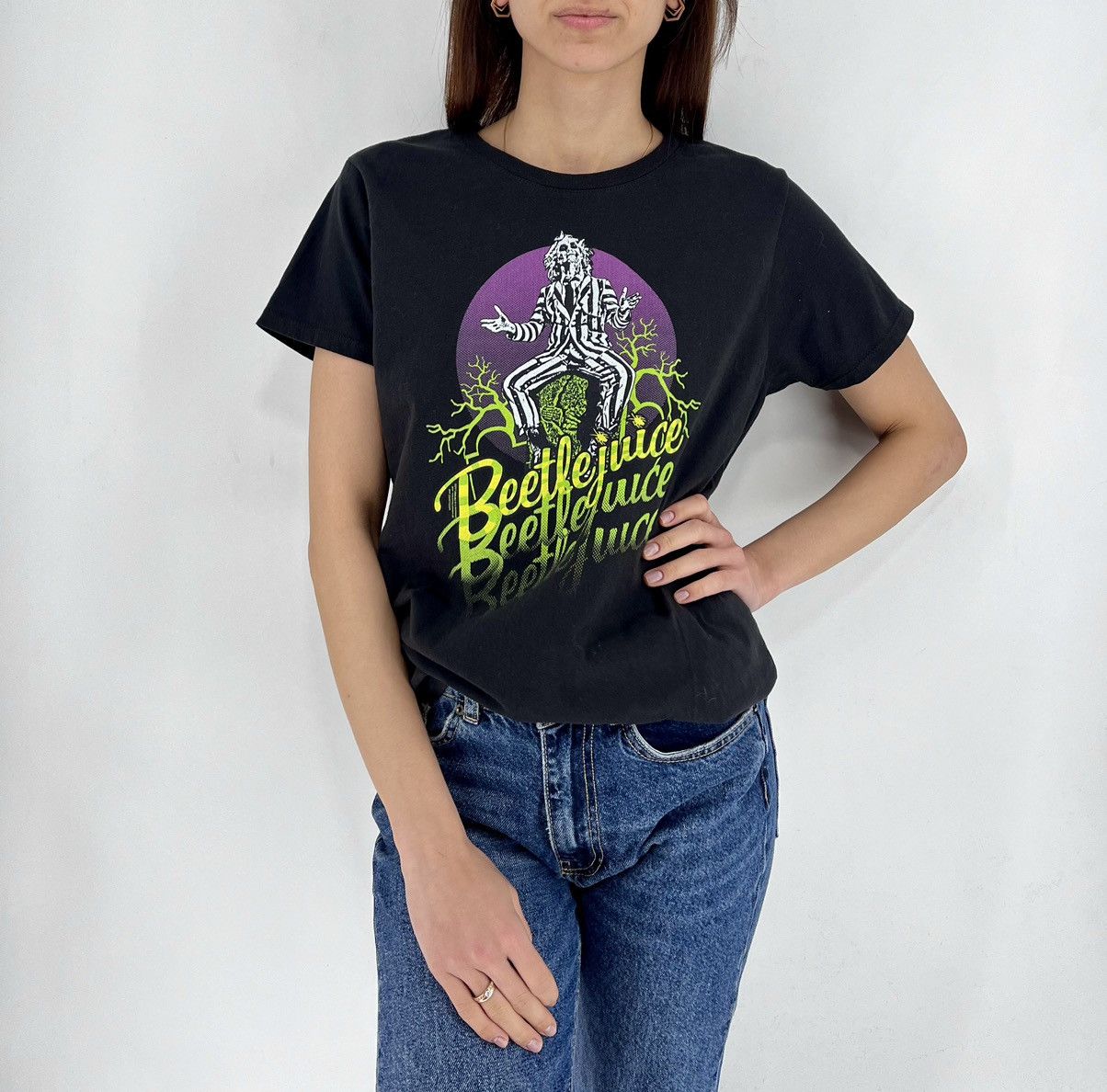 Band Tees × Vintage Beetle Juice Y2K Vintage T-Shirt size L Size L / US 10 / IT 46 - 3 Thumbnail
