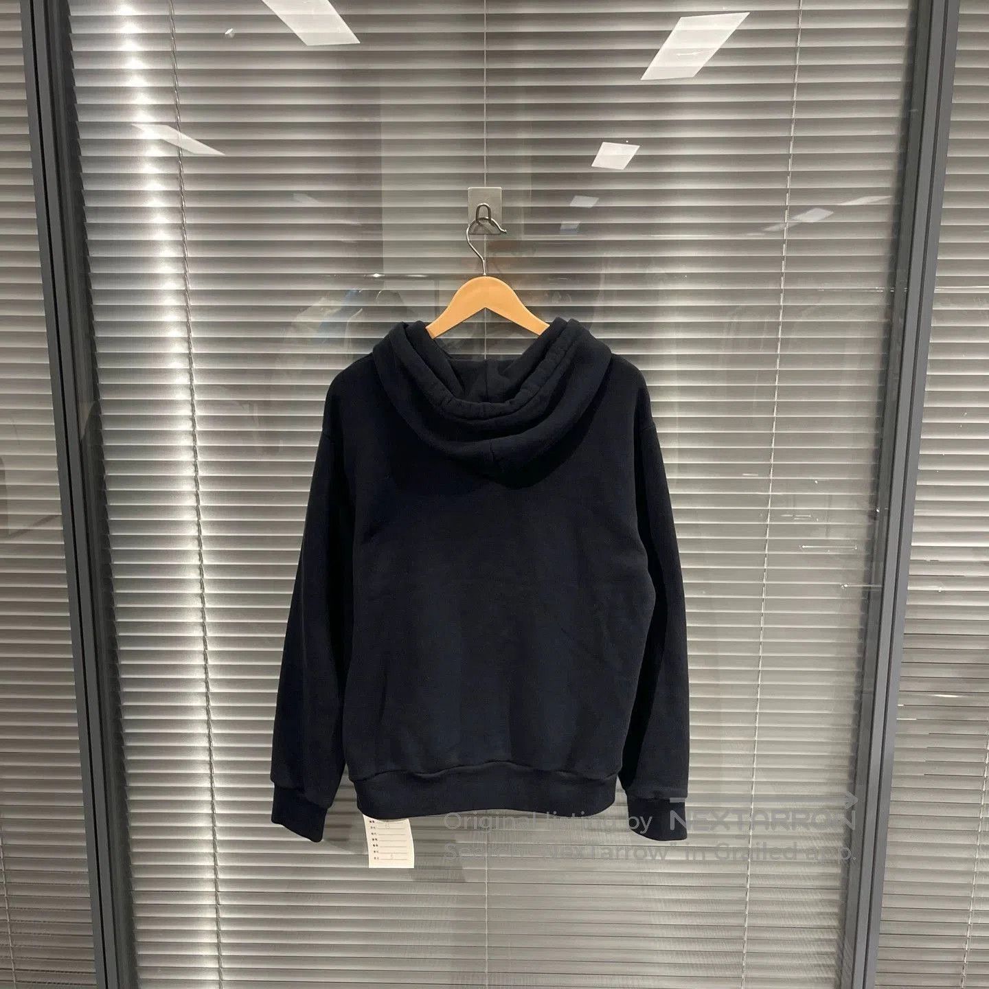 Louis Vuitton Black Hoodie with Drawstrings and Front Pocket. Size US S / EU 44-46 / 1 - 2 Thumbnail