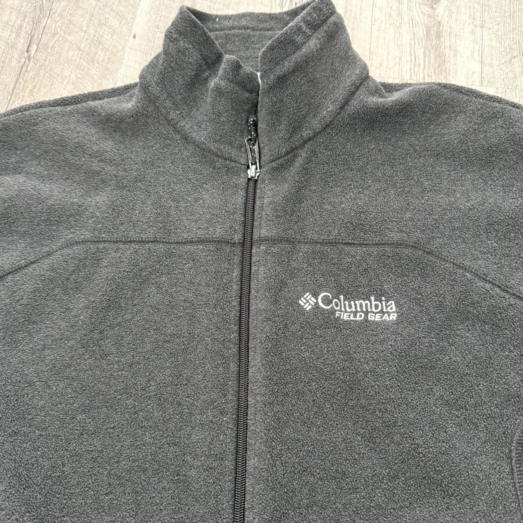 Vintage Columbia Field Gear Jacket Mens Large Gray Full Zip Pockets Fleece Outdoors Outdoor Activewear Casual Workwear 90s (no, can't include 90s) Size US L / EU 52-54 / 3 - 3 Thumbnail