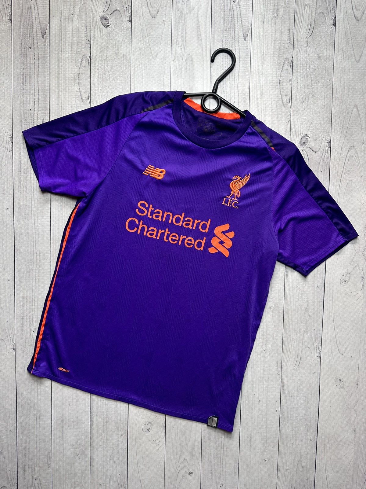Vintage Vintage Liverpool away soccer jersey purple size s Size US S / EU 44-46 / 1 - 1 Thumbnail