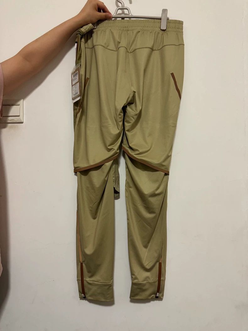 Loewe Loewe size M Angpao co-branded sweatpants Size US 32 / EU 48 - 2 Thumbnail