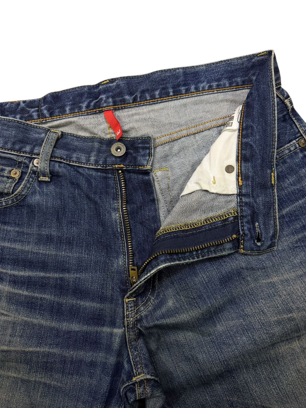 Uniqlo Vintage Uniqlo UJ Japan Denim Jeans | Vintage Fade Wash W32 Size US 32 / EU 48 - 7 Thumbnail
