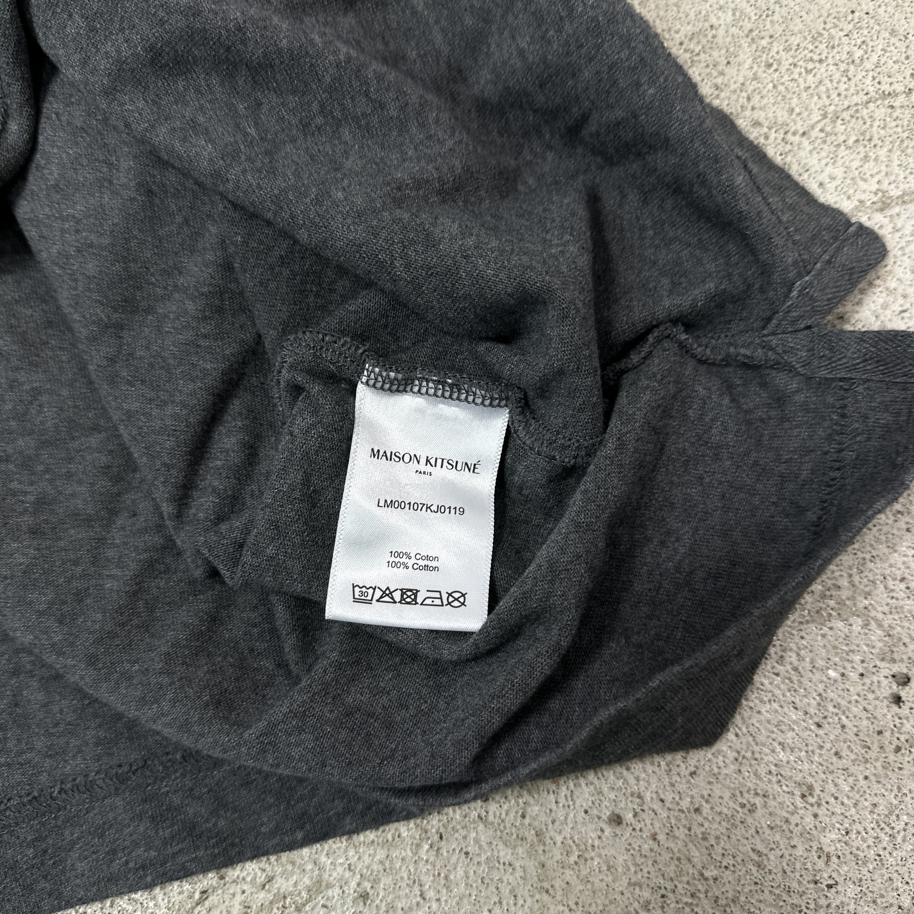 Maison Kitsune Vintage Casual Streetwear Maison Kitsune T-shirt Y2K Size US M / EU 48-50 / 2 - 5 Thumbnail