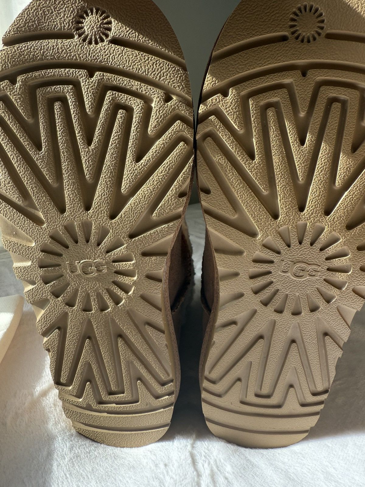 Telfar × Ugg TELFAR x UGGS!! Size US 7 / EU 40 - 5 Thumbnail
