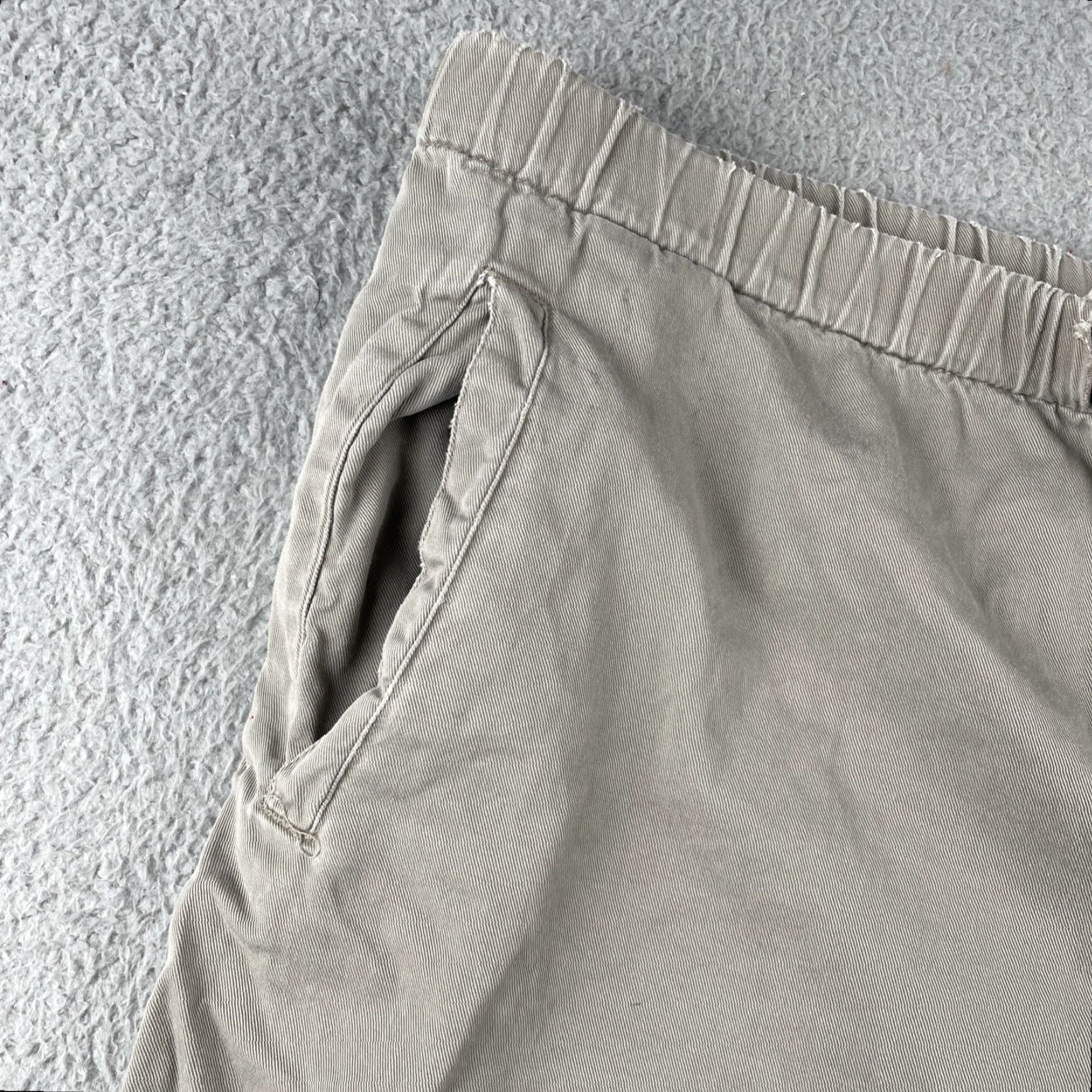 The North Face VINTAGE The North Face Mens Large Khaki Cargo Shorts Adjustable Belt Hiking EUC Size US 33 - 3 Thumbnail