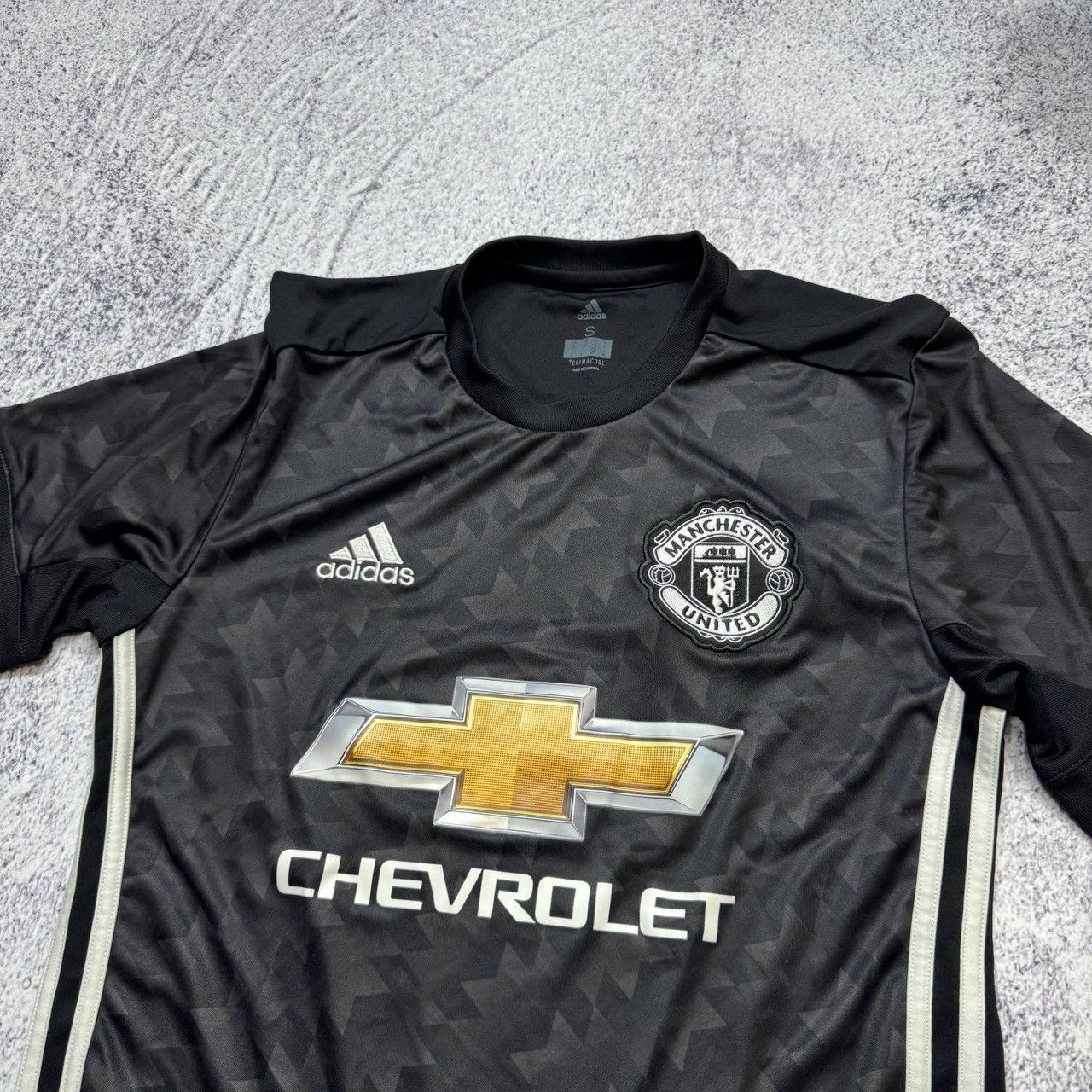 Adidas Adidas Manchester United 2017/2018 Away Football Jersey Size US S / EU 44-46 / 1 - 7 Thumbnail