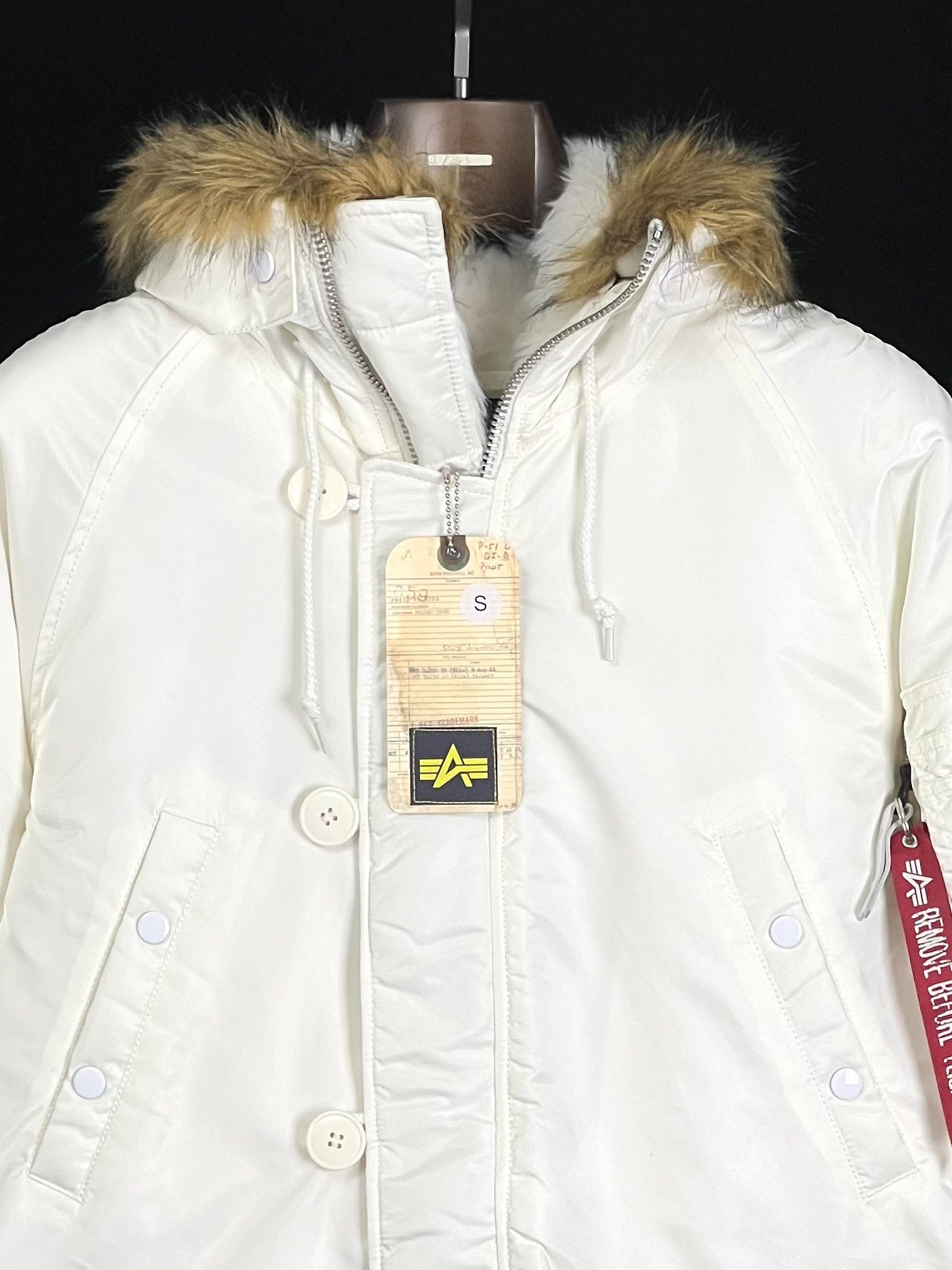 Alpha Industries Brand New Alpha Industries N-3B SLIM FIT PARKA Size S Size US S / EU 44-46 / 1 - 2 Thumbnail