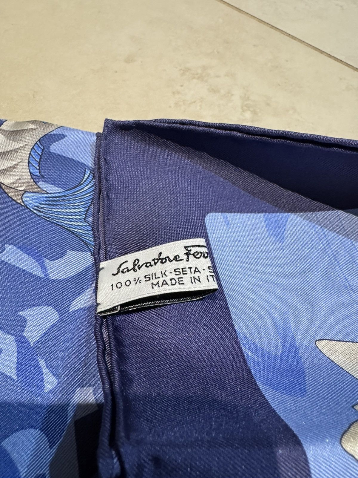 Salvatore Ferragamo Salvatore Ferragamo Blue Fish Sea Silk Scarf Size ONE SIZE - 7 Thumbnail