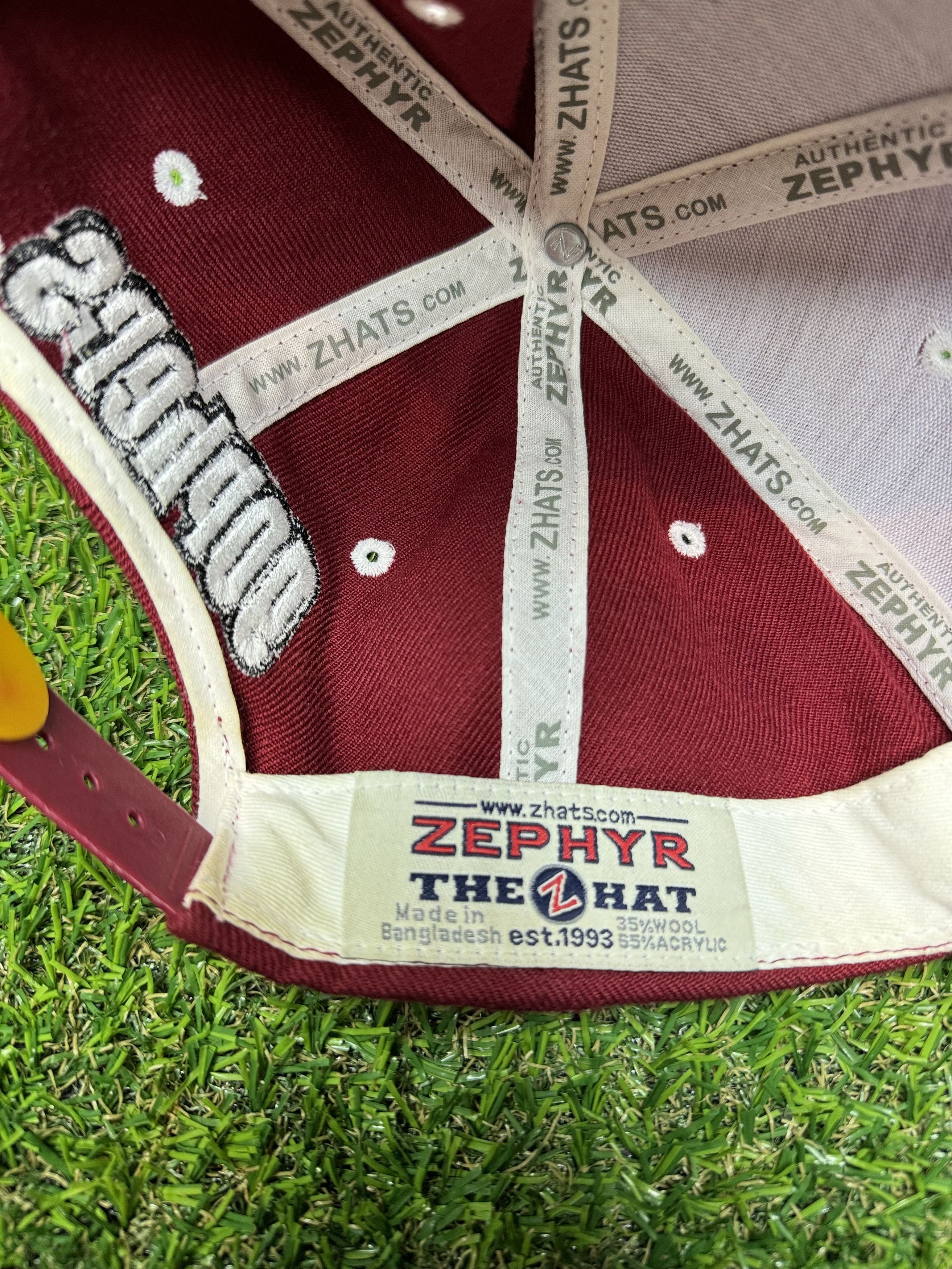 Zephyr Zephyr University of Minnesota Gophers Hockey Snapback RARE Size ONE SIZE - 4 Thumbnail