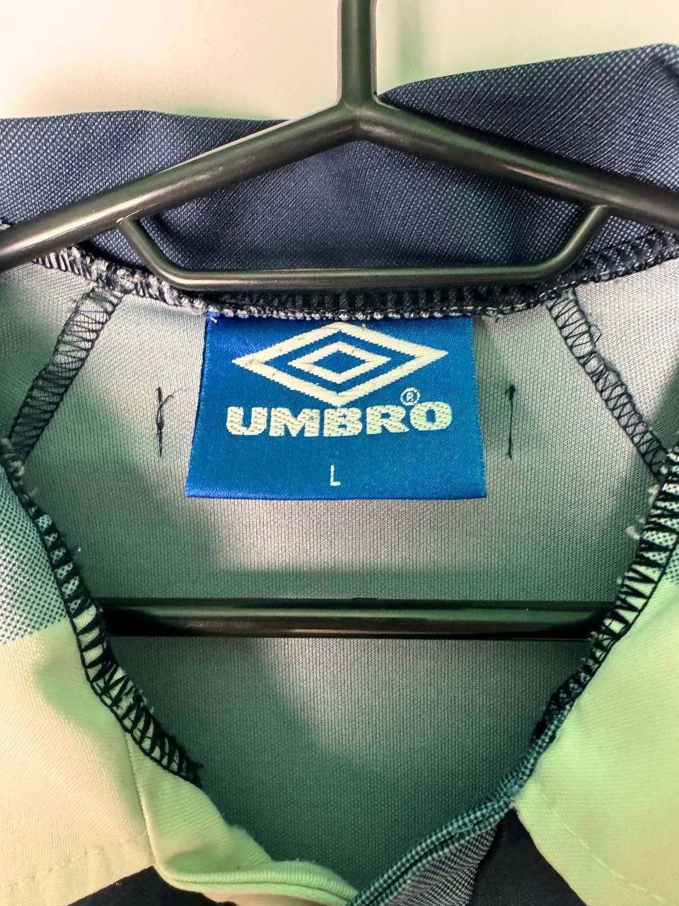 Umbro × Vintage Ajax Away Soccer 1997-1998 Away Football Shirt Jersey Size US L / EU 52-54 / 3 - 6 Thumbnail