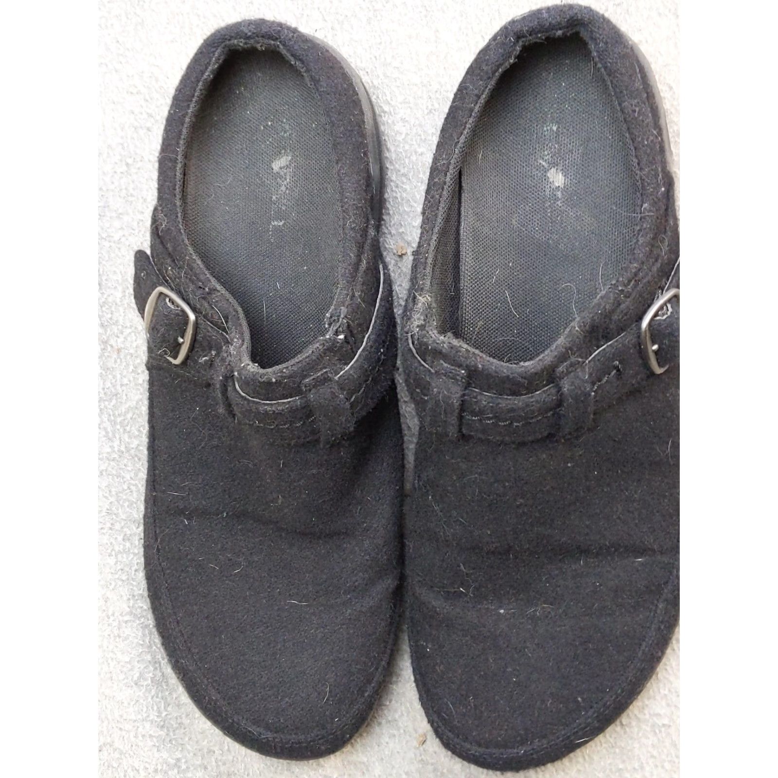Merrell Merrell Womens Slip-On Slipper Black Fabric Buckle 8 M Fleece Indoor Outdoor J95298 Size M / US 6-8 / IT 42-44 - 2 Thumbnail