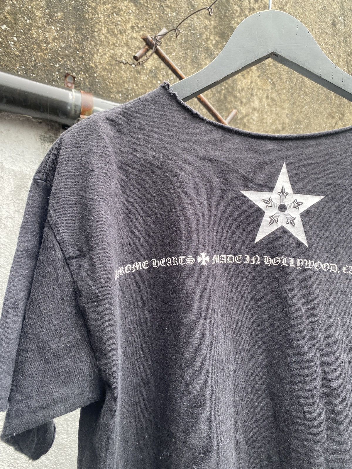 Chrome Hearts TRASHED - OFF SHOULDER CHROME HEARTS STARS VINTAGE TEE Size M / US 6-8 / IT 42-44 - 7 Thumbnail