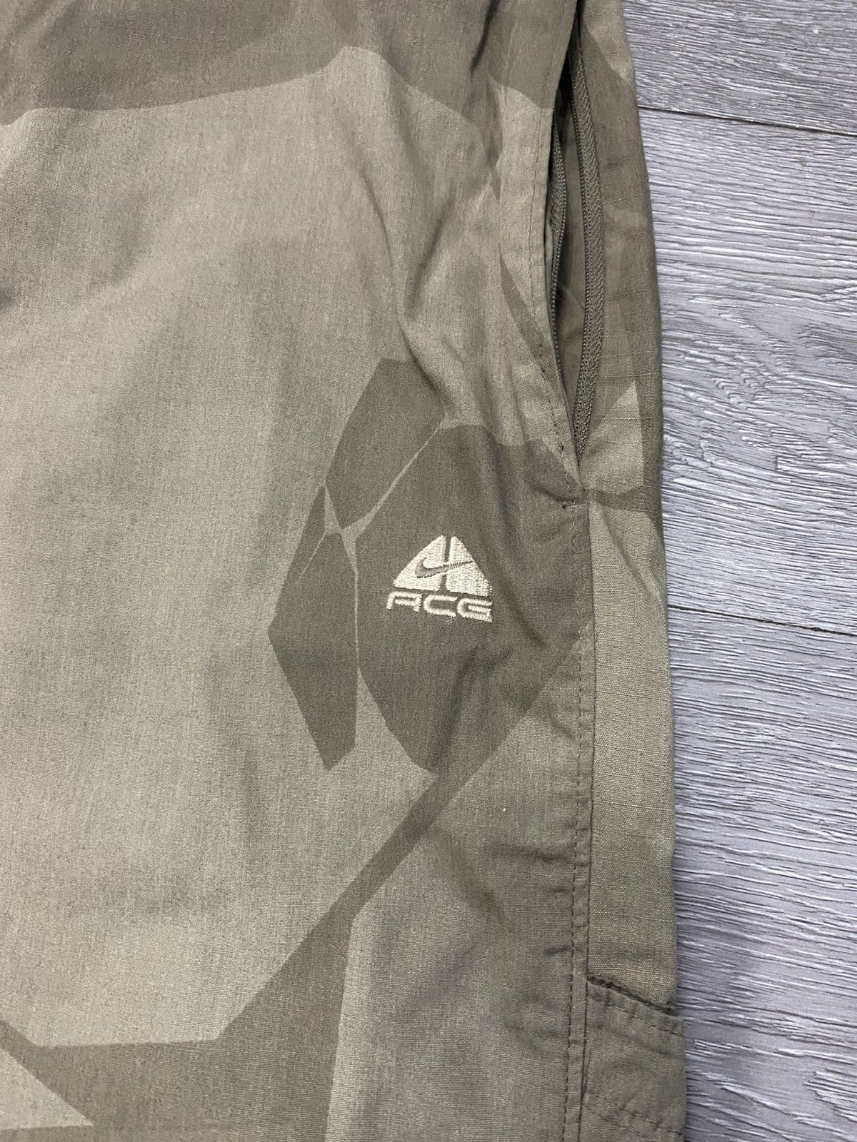 Nike ACG NIKE ACG UTILITY PANTS Size US 30 / EU 46 - 2 Thumbnail