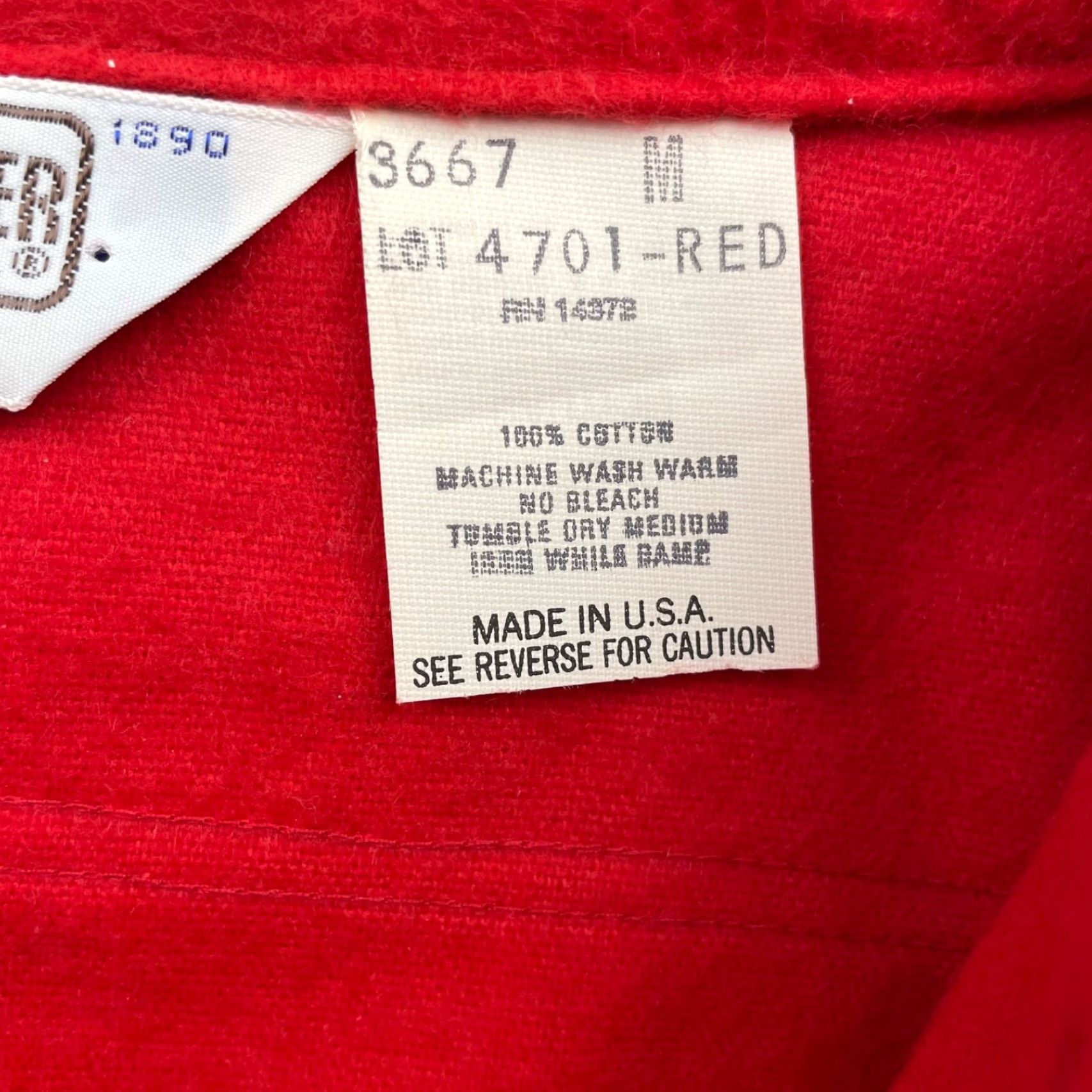 Vintage VINTAGE Five Brother Men’s Chamois Flannel Work Shirt Red Medium USA Long Sleeve Button-Up Pocketed Collared Regular Fit Adult Mens Size US M / EU 48-50 / 2 - 4 Thumbnail