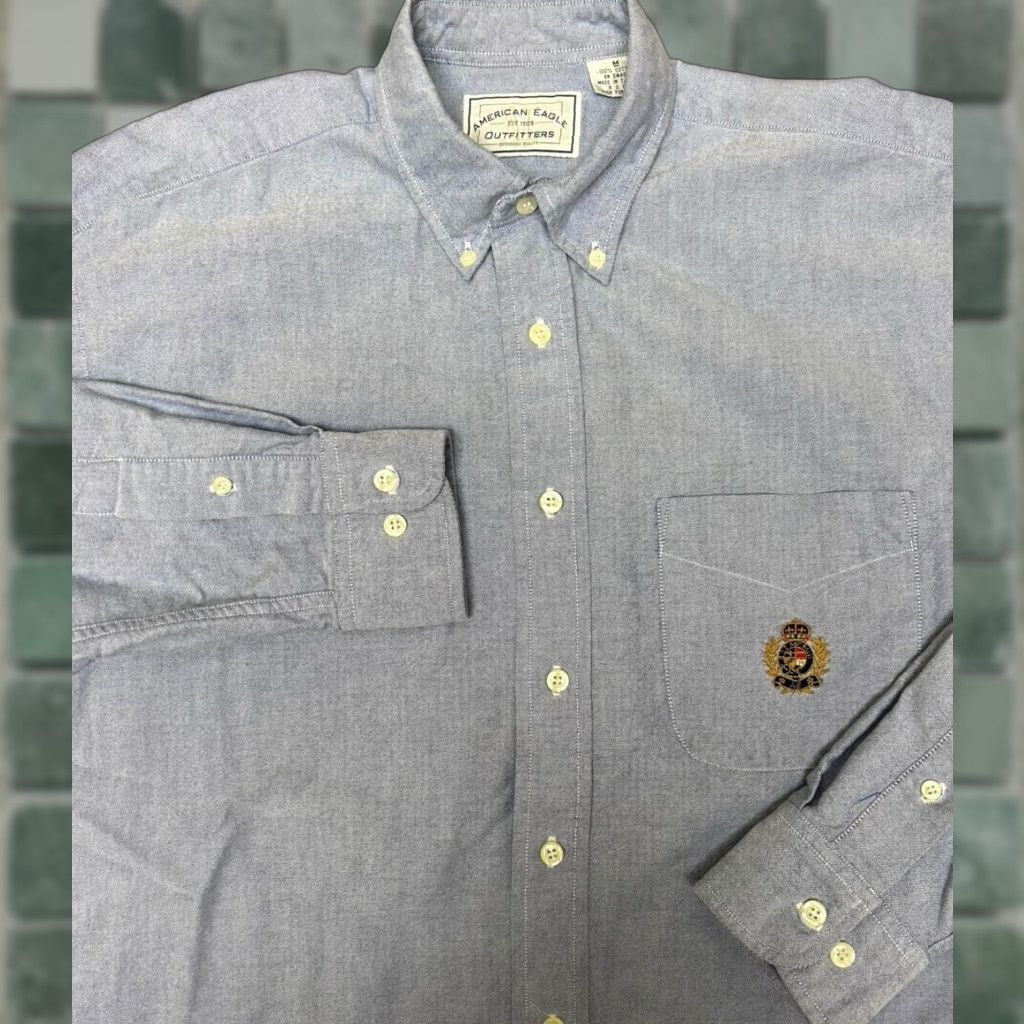 American Eagle Outfitters VTG American Eagle Shirt Mens M Blue Crest Logo Denim Button Up 80's Oversized Regular Fit Size US M / EU 48-50 / 2 - 1 Thumbnail