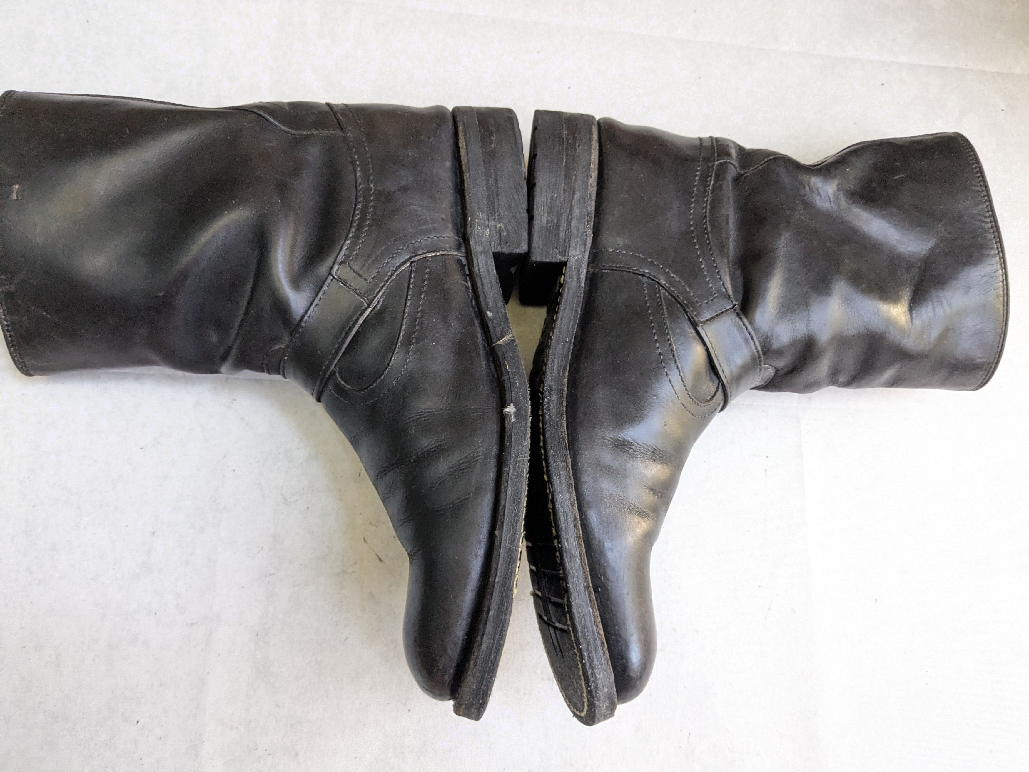 Frye Frye Engineer Boots Black Leather 9 D Buckle Size US 9 / EU 42 - 15 Thumbnail