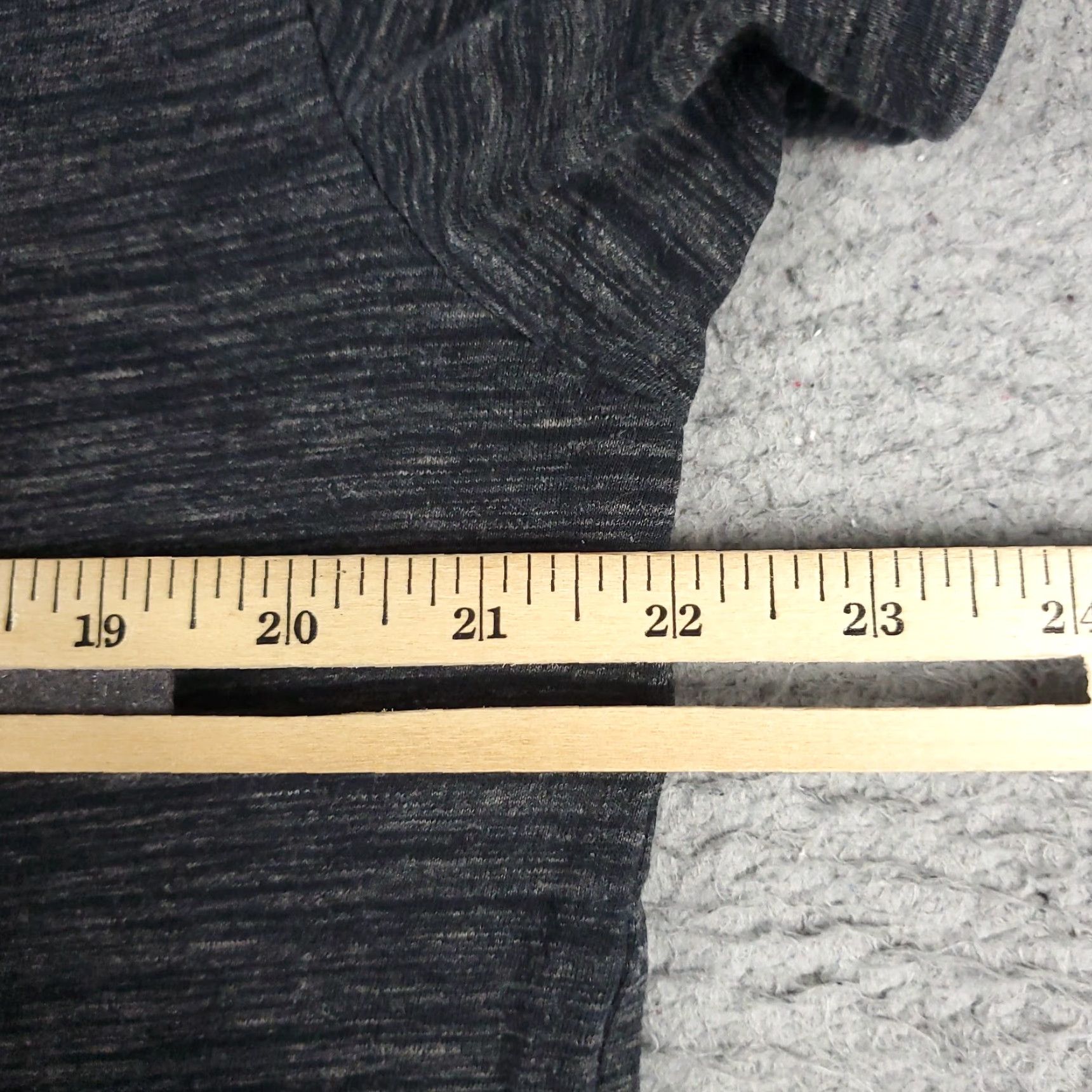 American Eagle Outfitters American Eagle T-Shirt Men's Large Gray Casual Short Sleeve Classic Size US L / EU 52-54 / 3 - 5 Thumbnail