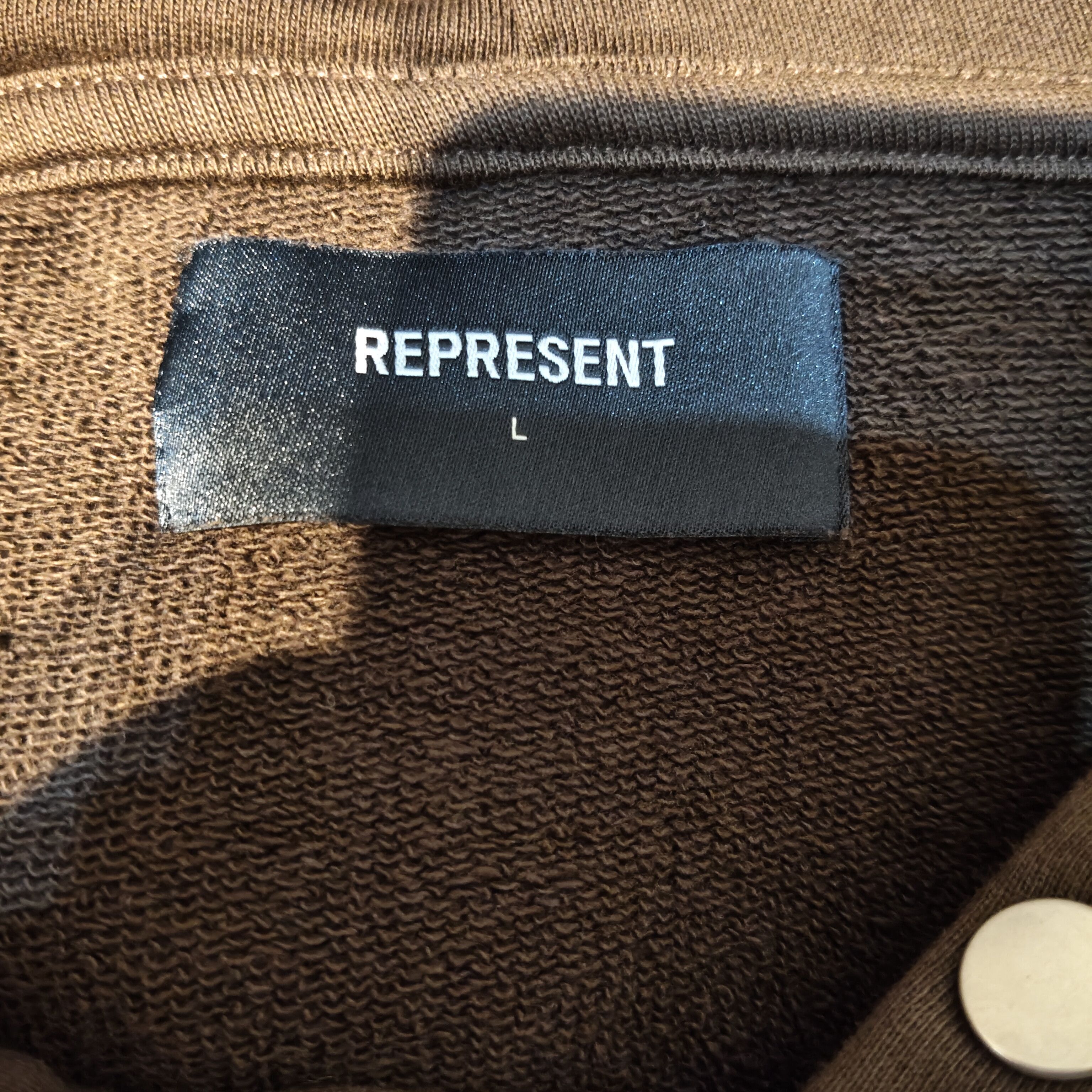 Represent Clo. REPRESENT OWNERS CLUB CREW SWEAT Size US L / EU 52-54 / 3 - 11 Thumbnail