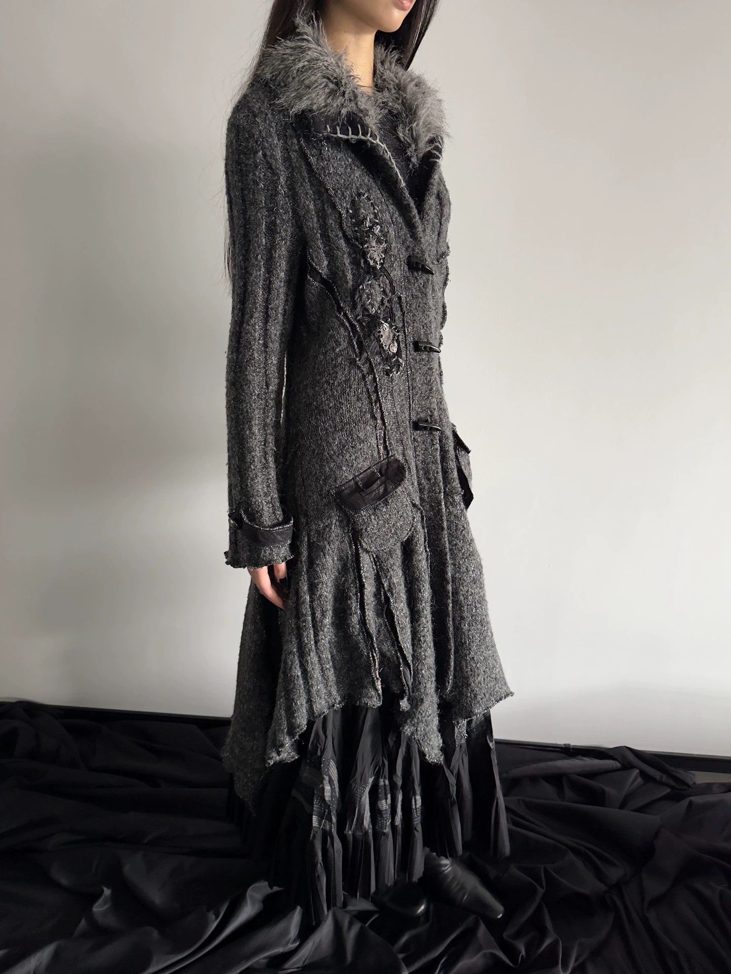 Vintage French Vintage Fur Collar Beaded Irregular Knit S Size S / US 4 / IT 40 - 5 Thumbnail