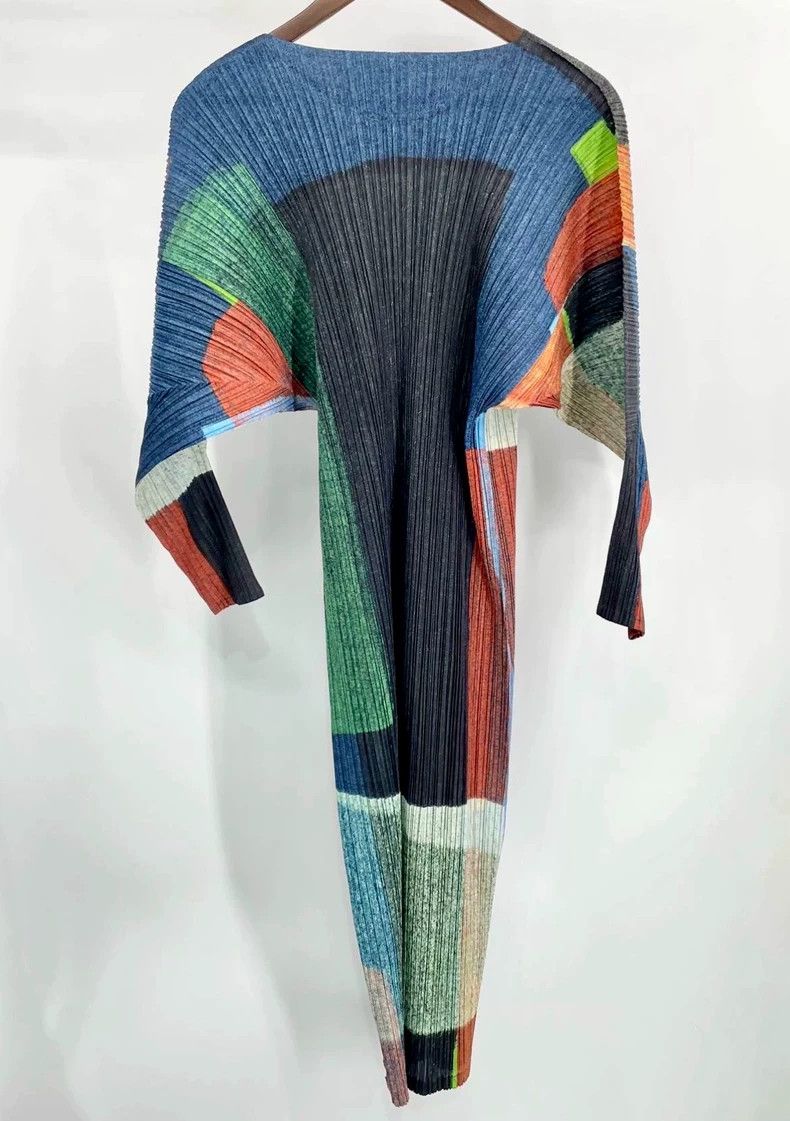 Issey Miyake Issey Miyake size:3 Black, red and green block dress Size XS / US 0-2 / IT 36-38 - 2 Thumbnail