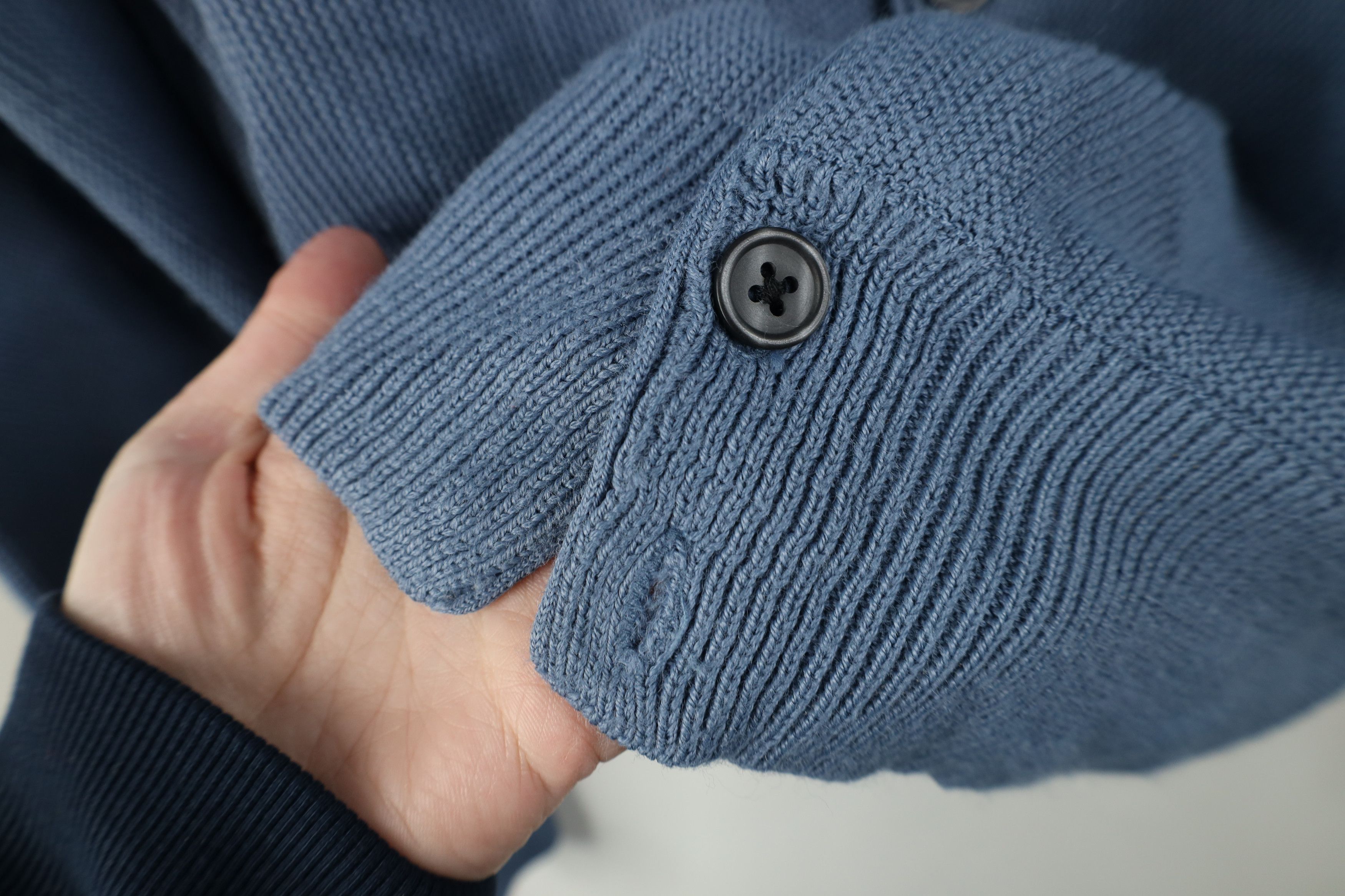 Vintage Vintage 90s Streetwear Ribbed Knit Cardigan Sweater Blue Size US L / EU 52-54 / 3 - 4 Thumbnail