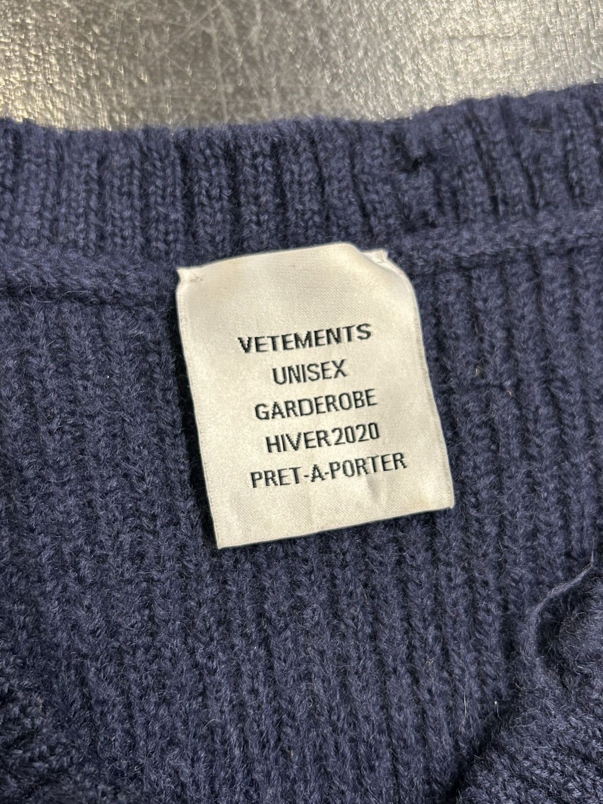 Vetements Vetements Knit Hole Sweater Size US M / EU 48-50 / 2 - 4 Thumbnail