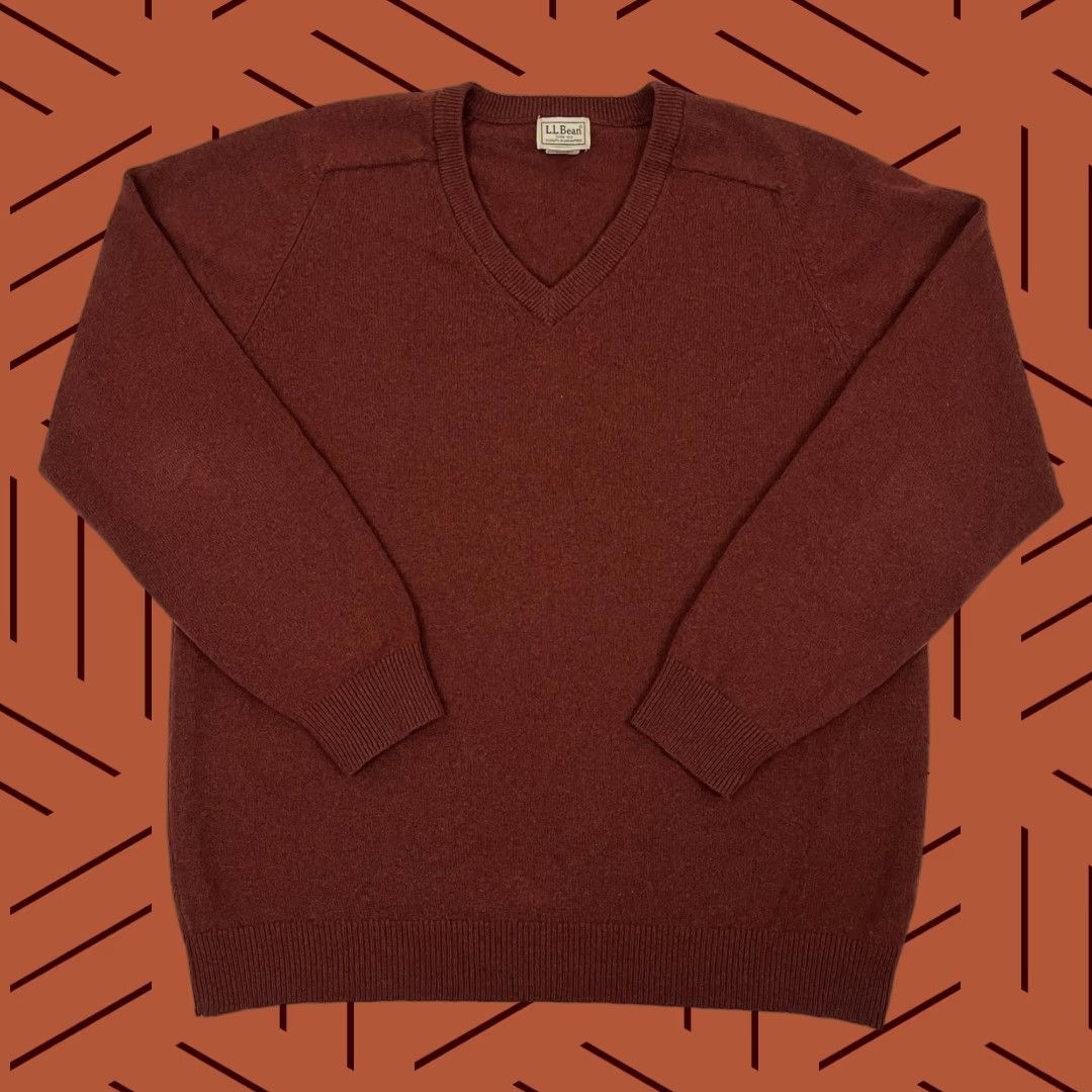 Vintage LL Bean Sweater Mens Large Tall Burnt Red Lambs Wool Knit Jumper Pullover V-Neck Size US L / EU 52-54 / 3 - 1 Thumbnail