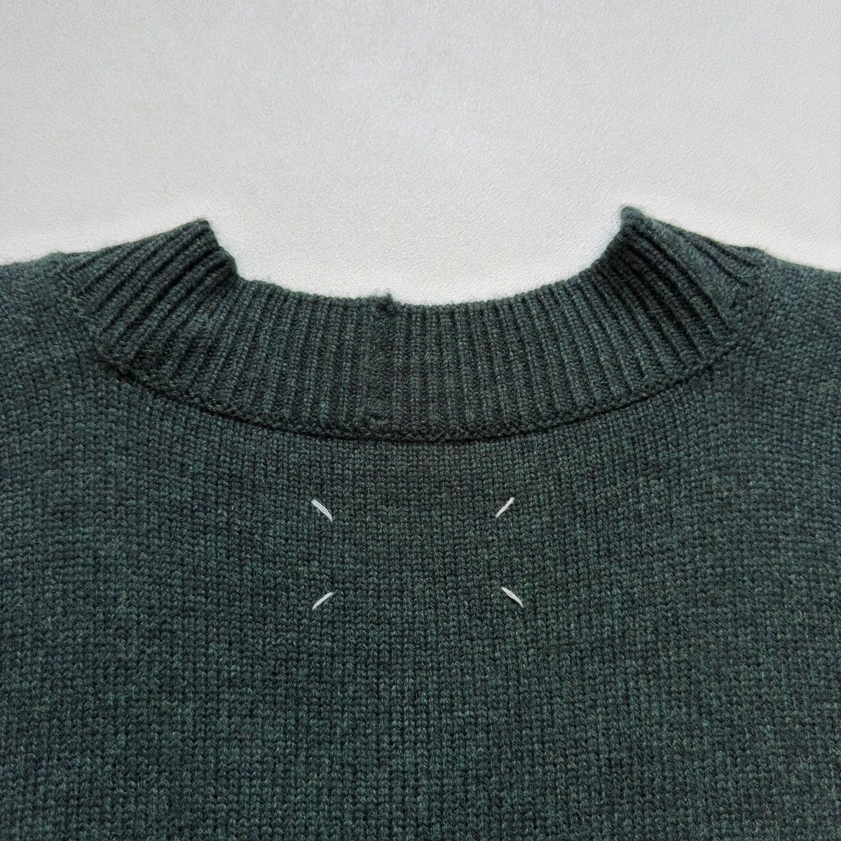 Maison Margiela A/W 21 Distressed Wool Sweater Vest Size US S / EU 44-46 / 1 - 15 Thumbnail