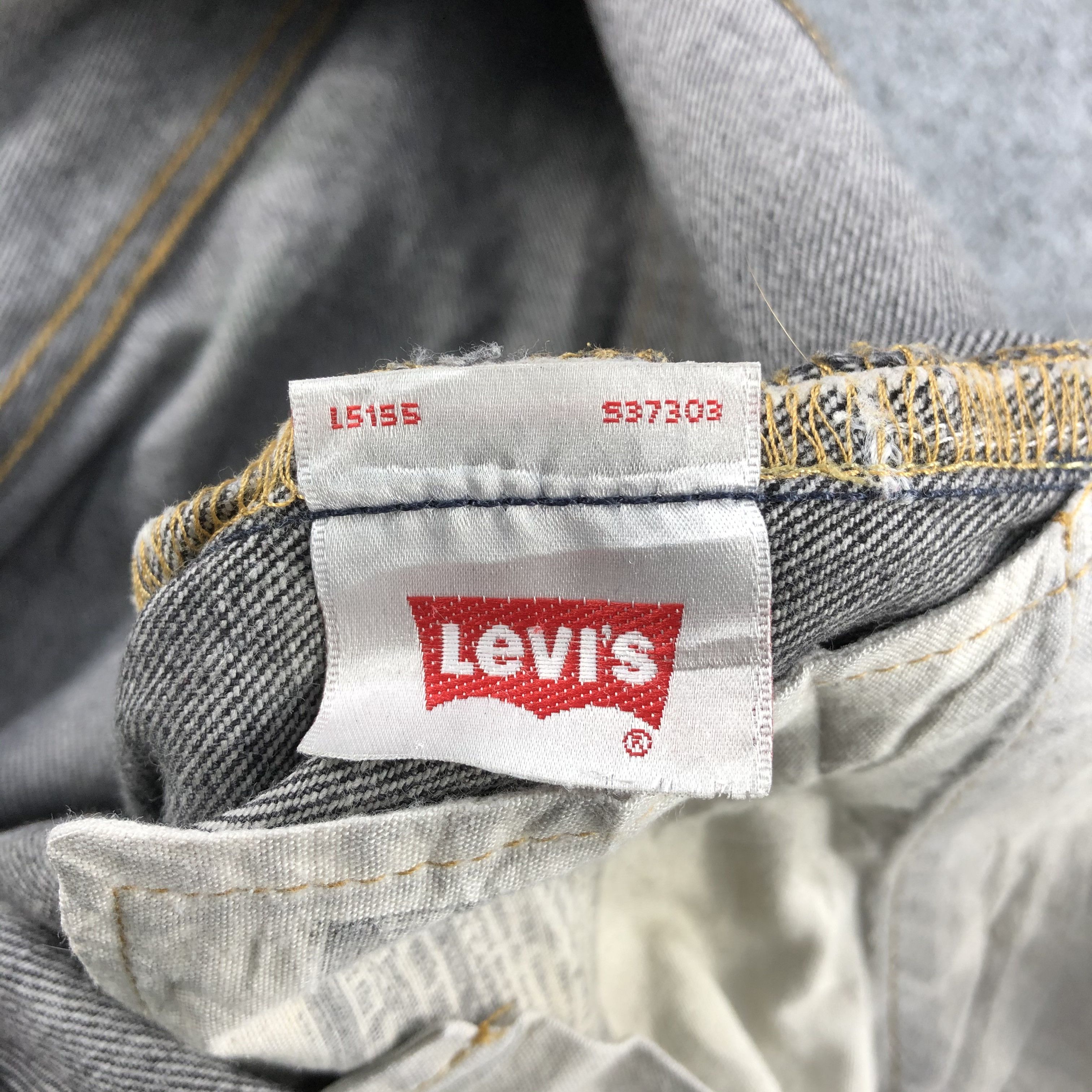 Levi's Vintage Distress Levis 501 Jeans-J1430 Size US 37 - 12 Thumbnail
