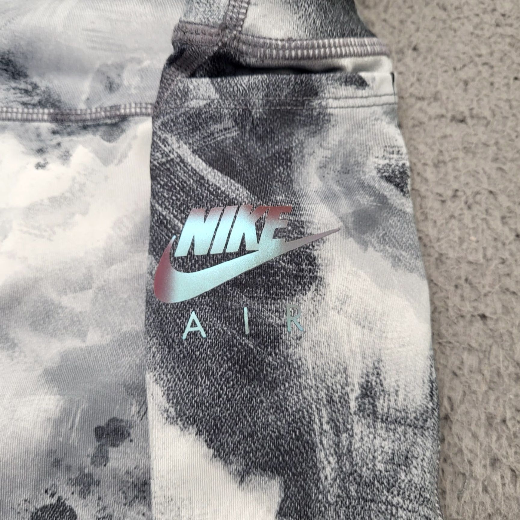 Nike Nike Air Leggings Women XL Grey Marble Pattern Dri-Fit Gym Workout Athletic Compression Skinny Size 40" / US 18 - 4 Thumbnail