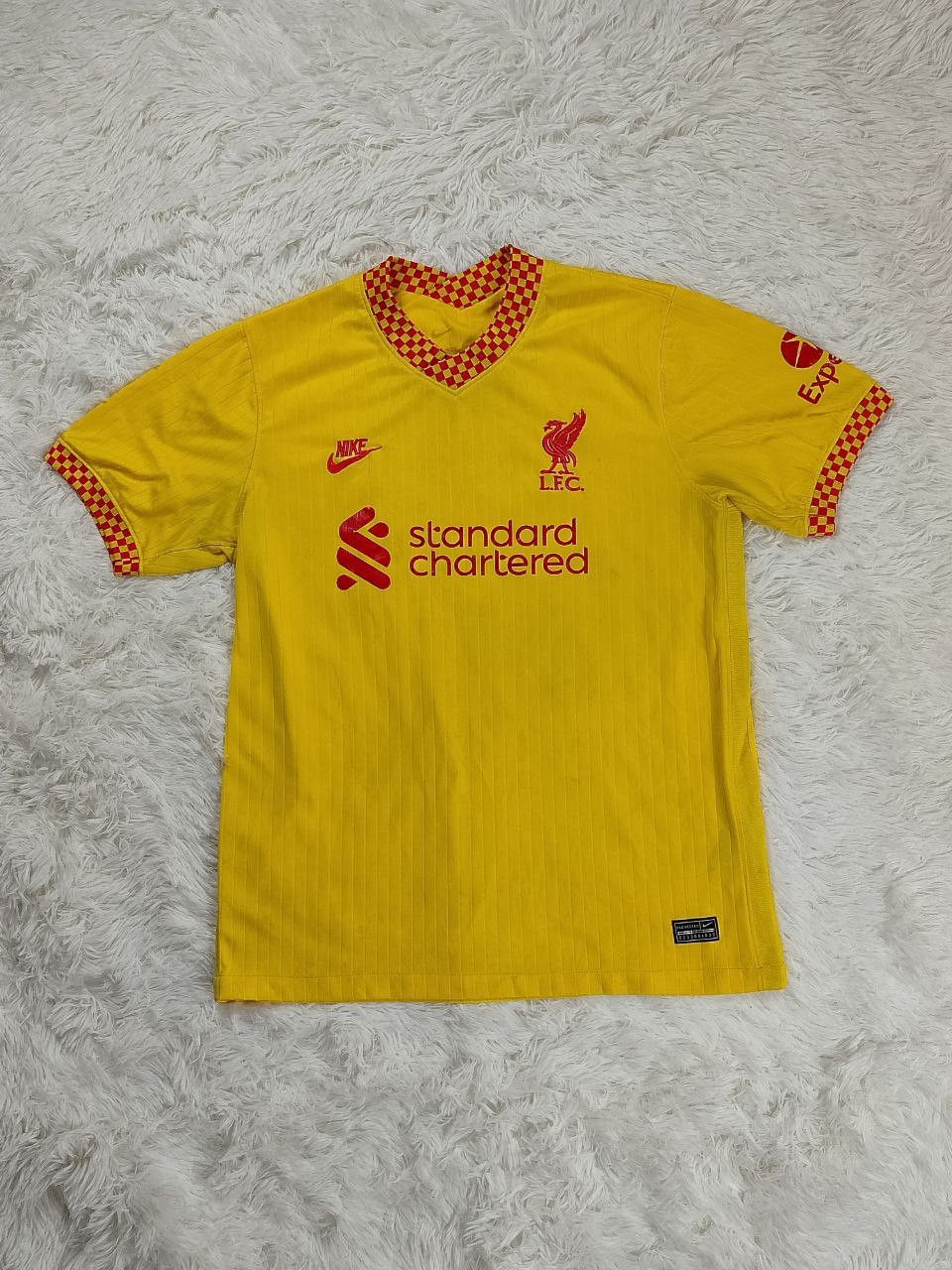 Nike Nike Liverpool Jersey 2021 Size US M / EU 48-50 / 2 - 1 Thumbnail