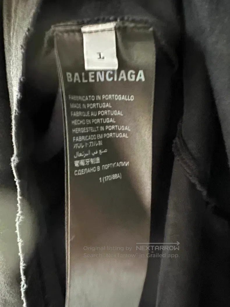Balenciaga Balenciaga Eiffel Tower Bitcoin short-sleeved T-shirt, siz Size US S / EU 44-46 / 1 - 4 Thumbnail