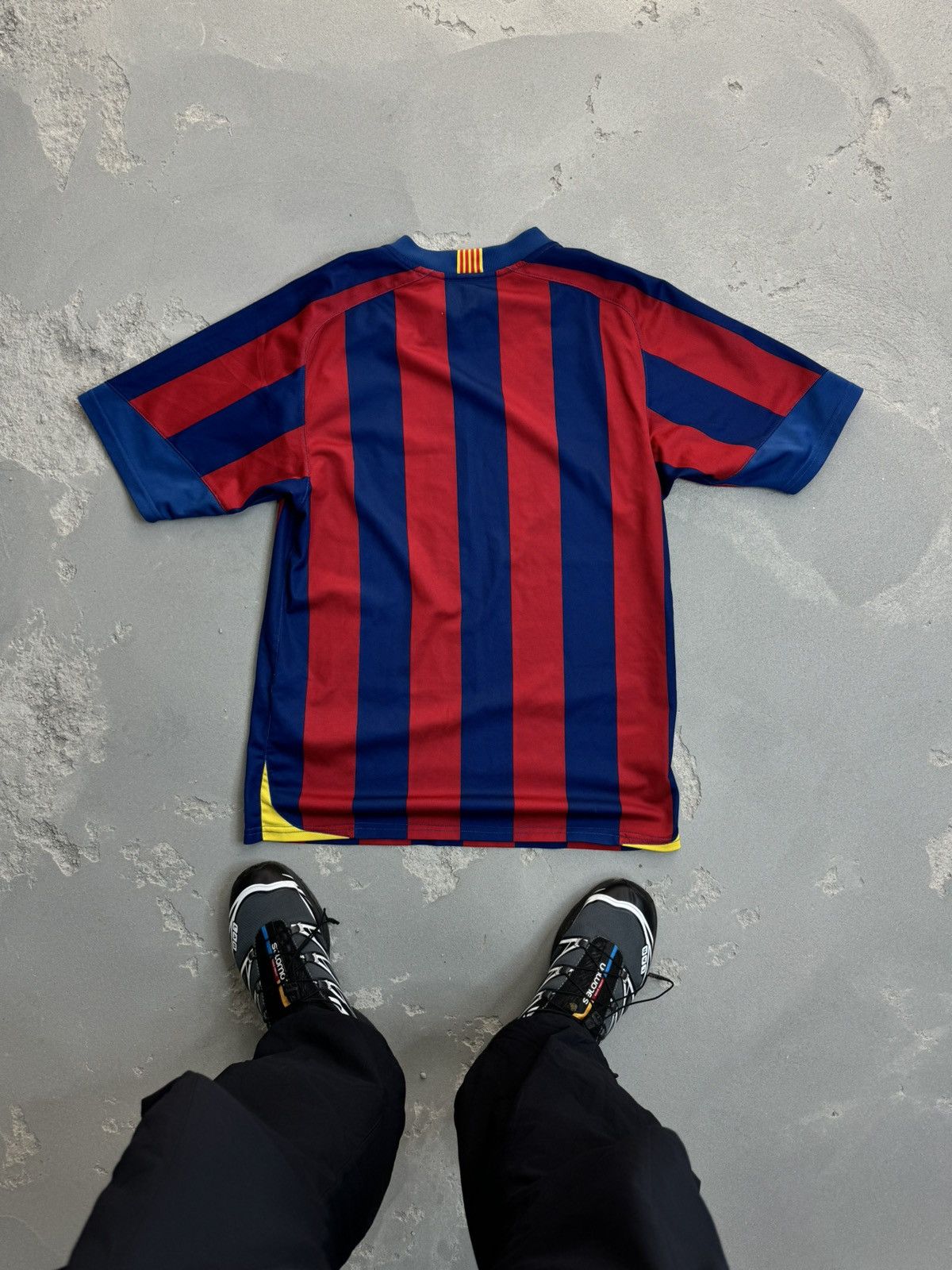 Other Vintage Nike Barcelona 2005 2006 Home Shirt Soccer Jersey S Size US S / EU 44-46 / 1 - 2 Thumbnail