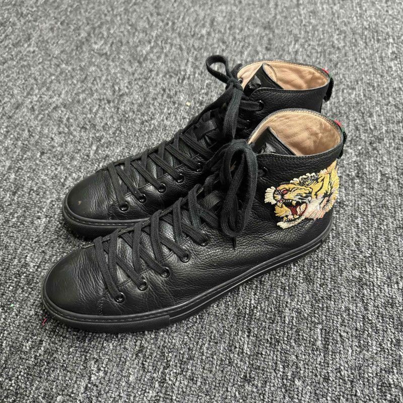 Gucci GUCCI Black High-Top Leather Sneakers with Tiger - Size US 8 / EU 41 - 1 Thumbnail