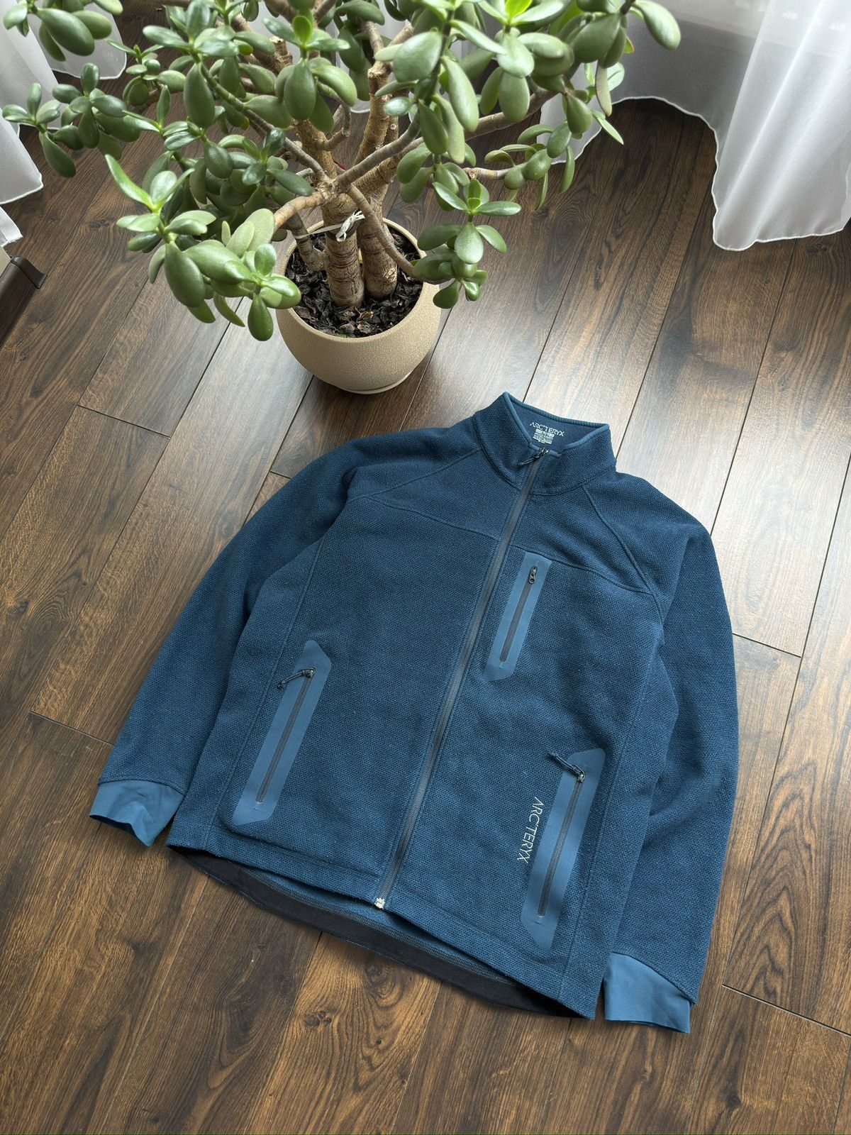 ARC'TERYX Blue Fleece Zip-up Sweater Jacket Made in Canada