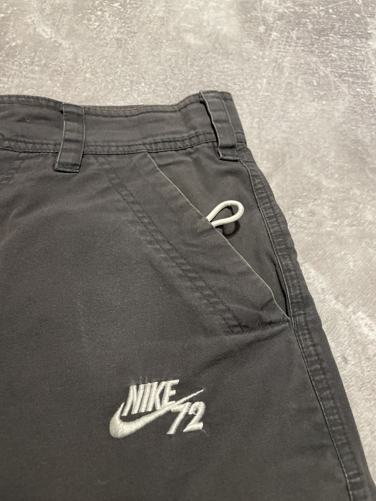 Nike × Vintage Vintage Nike 72 Y2K Cargo Shorts Size S Size US 30 / EU 46 - 7 Thumbnail