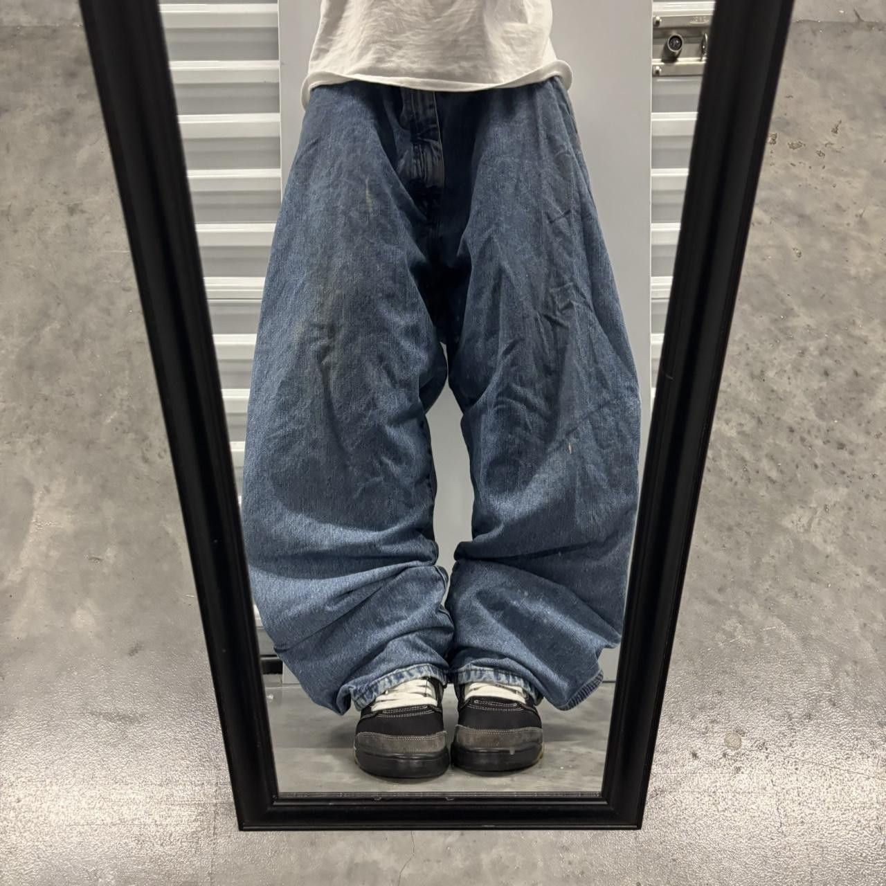 Japanese Brand × Vintage Crazy Vintage Y2K/2000s Baggy Medium Wash Workwear Carpenter Skater Denim Jeans! Size US 40 / EU 56 - 1 Thumbnail