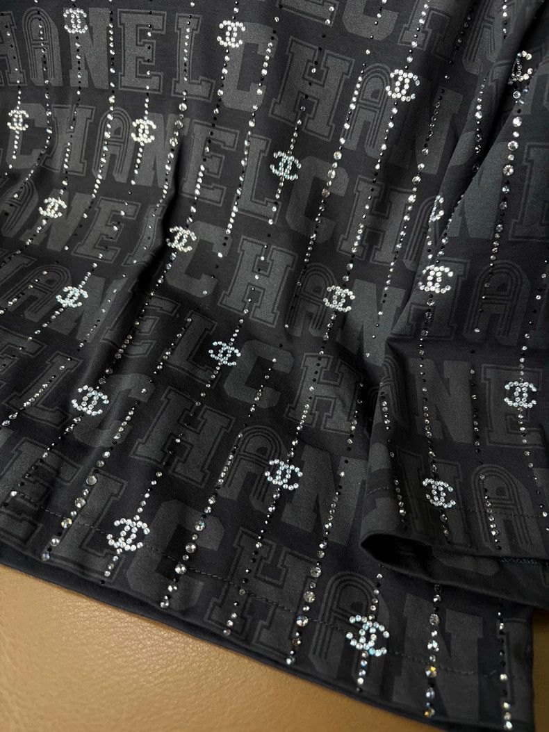 Chanel Chanel 23c black full-print rhinestone logo short-sleeved Size S / US 4 / IT 40 - 5 Thumbnail