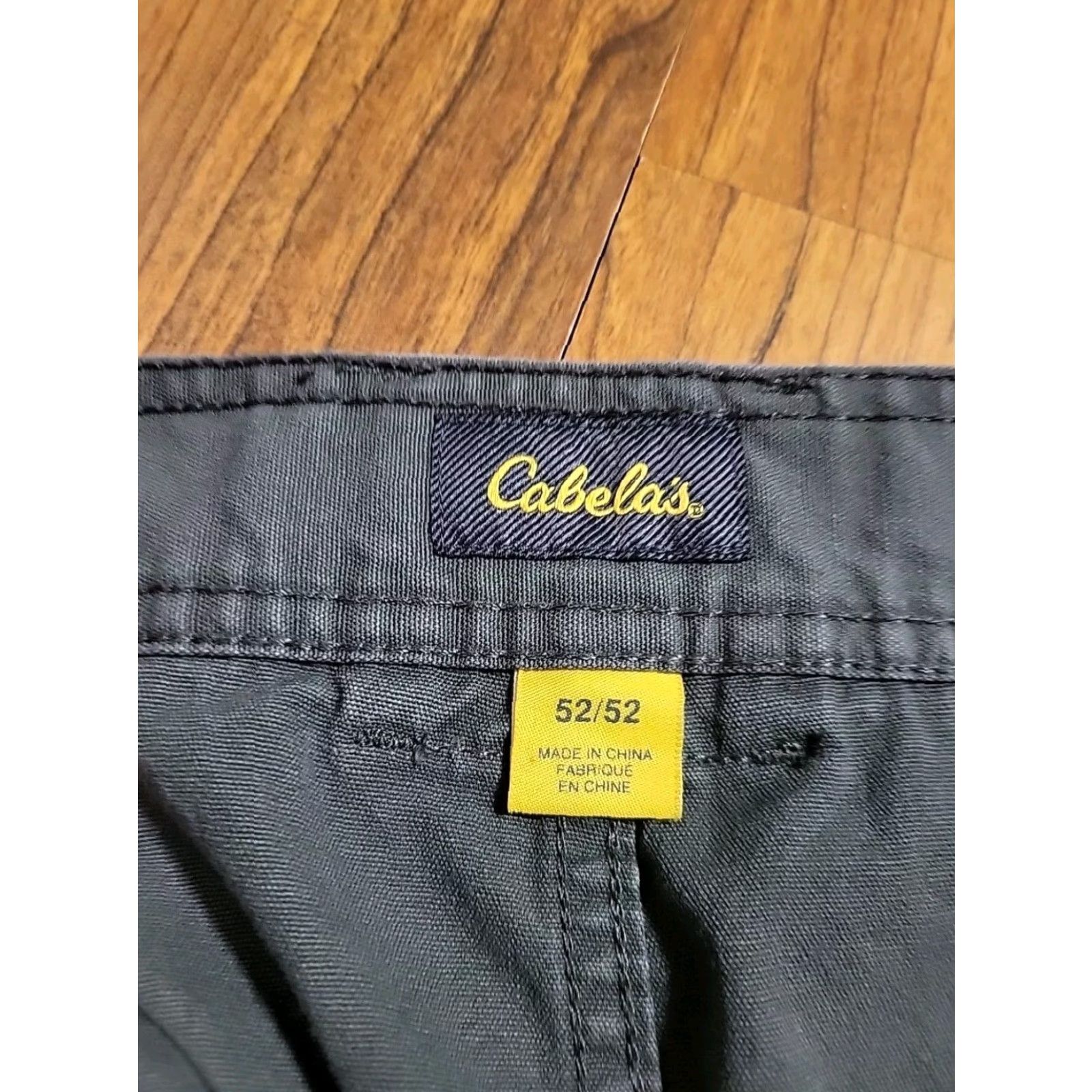 Vintage VINTAGE Cabela's Hiking Cargo Shorts Big & Tall 52 Gray Cotton Outdoors 1990s Mens Size US 36 / EU 52 - 2 Thumbnail
