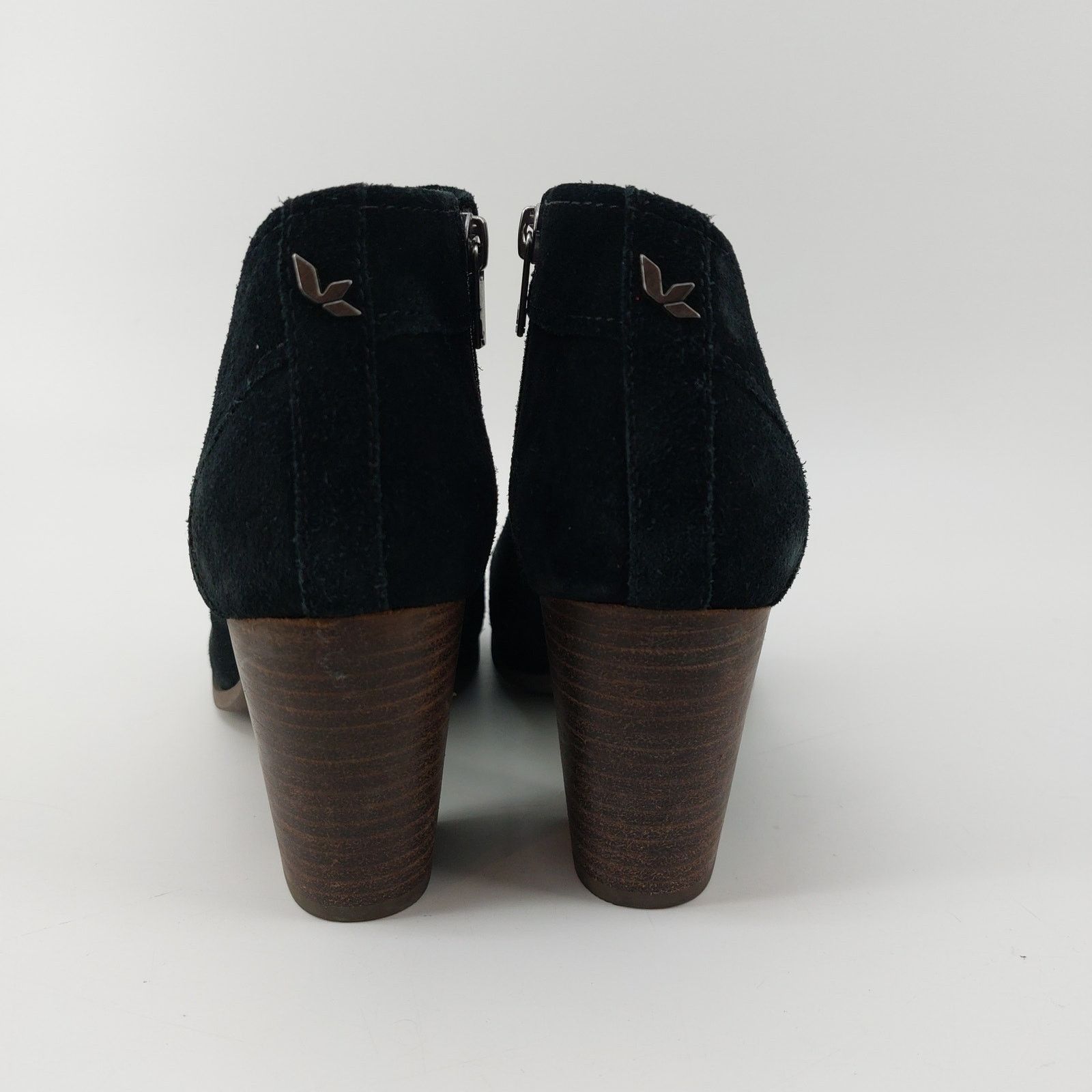 Koolaburra Koolaburra by Ugg Amalea Black Suede Size 8 Ankle Bootie Size US 8 / IT 38 - 12 Thumbnail
