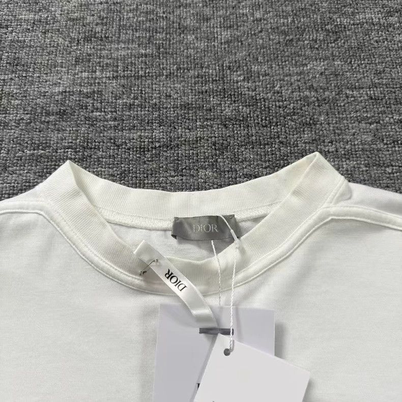 Dior Dior White Stamp Embroidered Short Sleeve Size US S / EU 44-46 / 1 - 3 Thumbnail