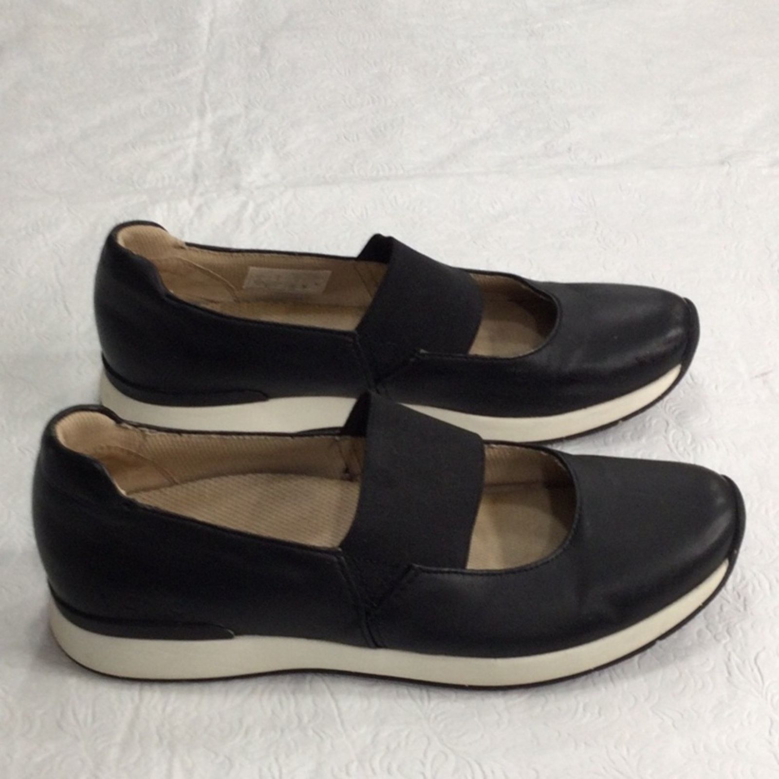 Vionic Vionic Cadee Black Leather Slip On Mary Janes Size 10 Size US 10 / IT 40 - 3 Thumbnail