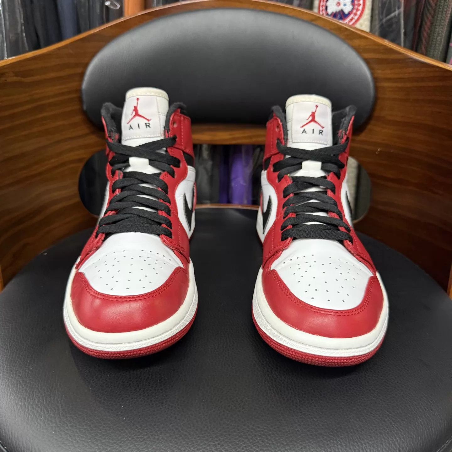 Nike AJ1 Chicago 2013 40 - Near Mint Box Size US 7 / EU 40 - 2 Thumbnail