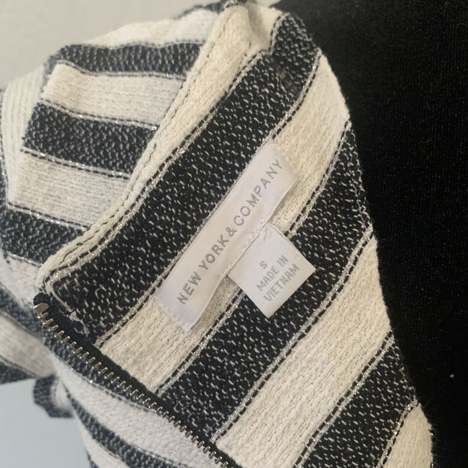 Other New York & Co Blouse Sm Blk White Stripe Zipper Cotton Blend Size S / US 4 / IT 40 - 8 Thumbnail