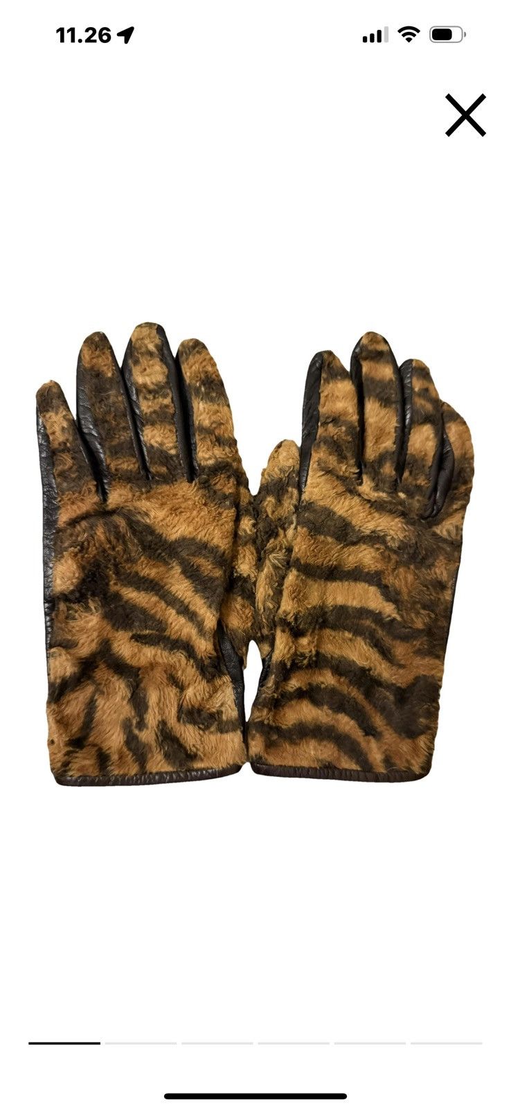 Dolce & Gabbana Faux Tiger fur Gloves Size ONE SIZE - 1 Thumbnail
