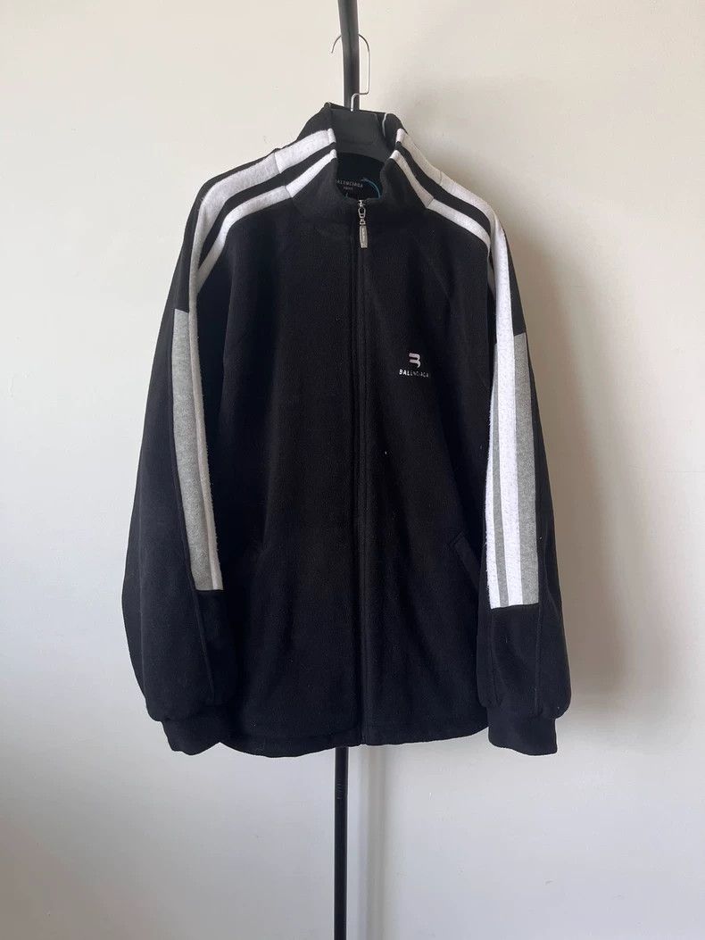 Balenciaga Balenciaga Fleece Embroidered Logo Jacket Size US XL / EU 56 / 4 - 1 Thumbnail